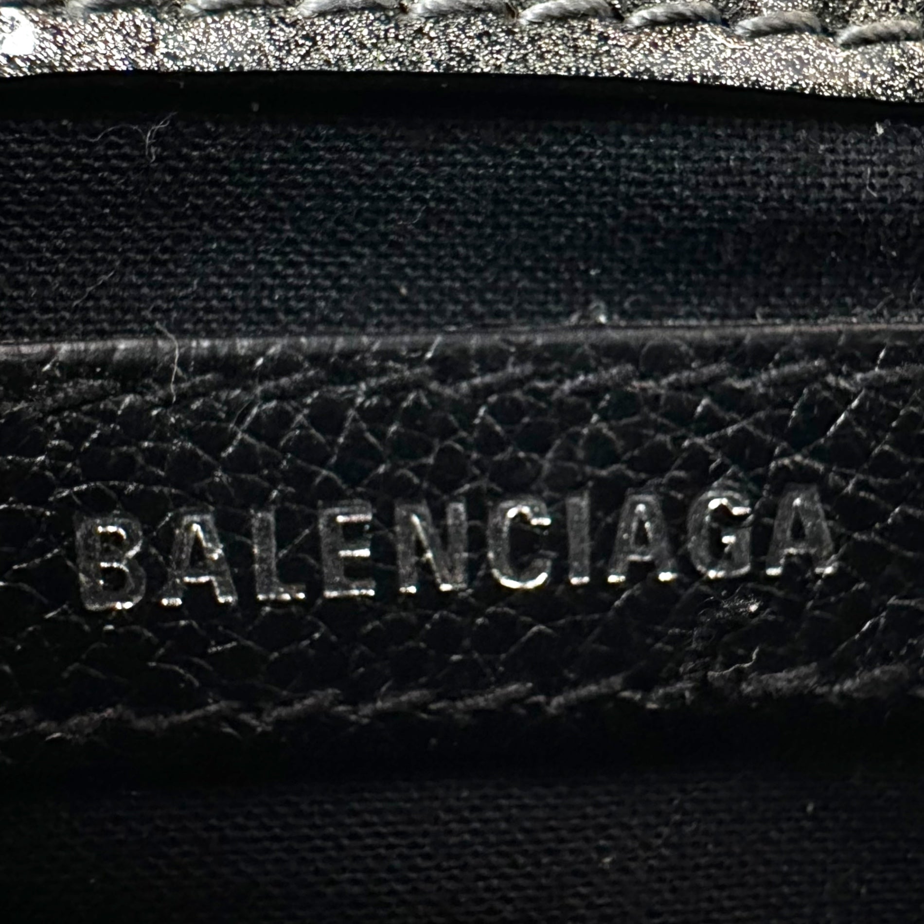 BALENCIAGA(バレンシアガ) Shopping North South フォンホルダー バッグ 535269 シルバー ショルダー