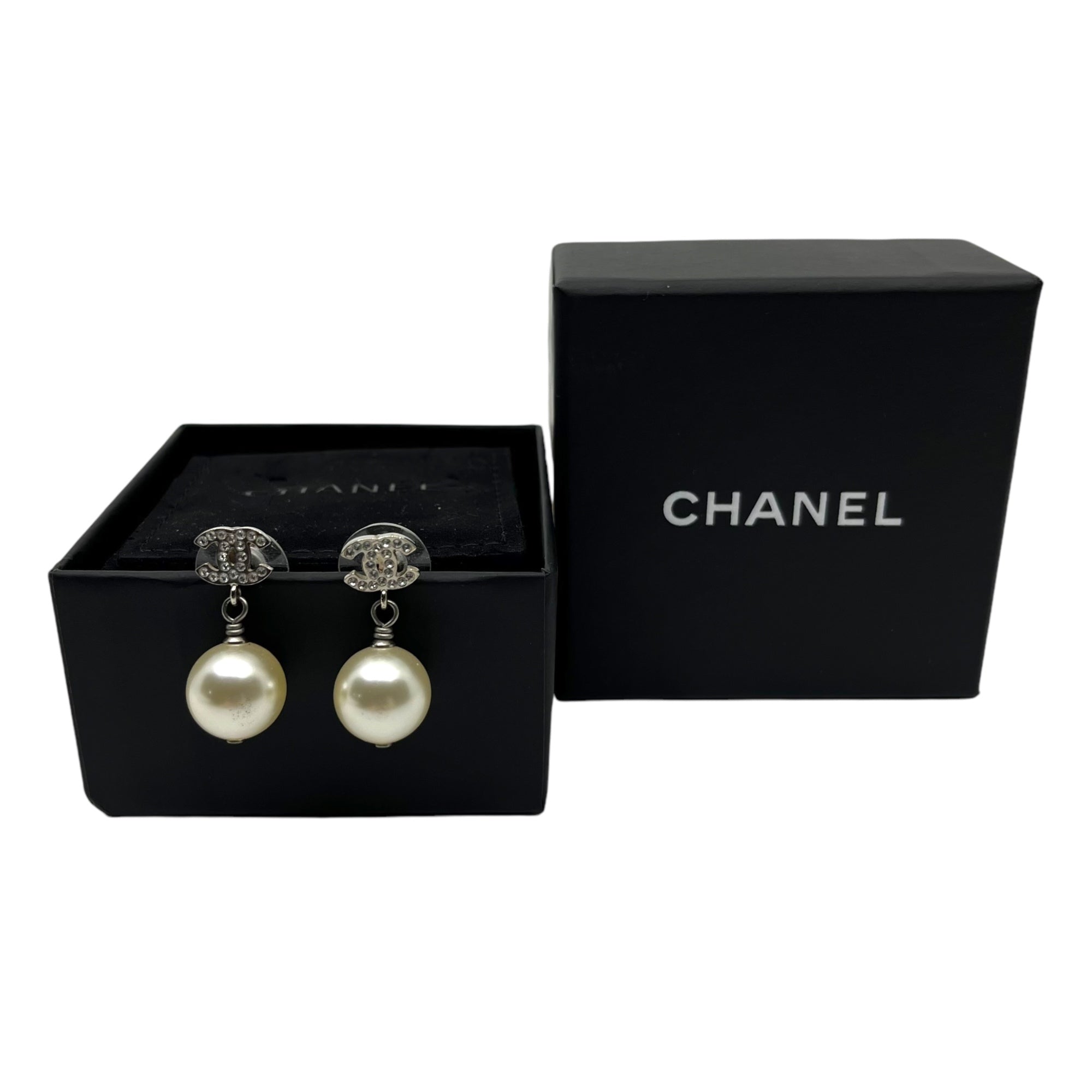 CHANEL(シャネル) Coco mark light stone pearl earrings ココマーク ライトストーン パール ピアス  シルバー 刻印 A17 V