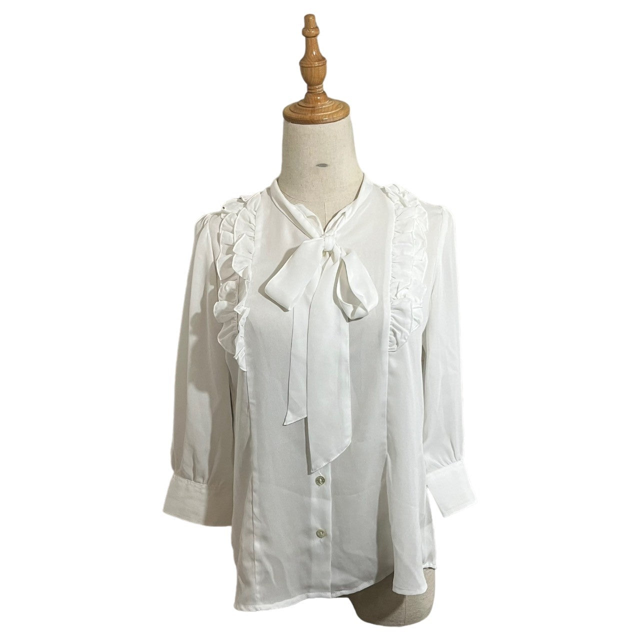 NARA CAMICIE(ナラカミーチェ) ジョーゼットボウタイダブルフリルブラウス 10-31-02-046 0 ホワイト 参考定価¥27,500(税込)