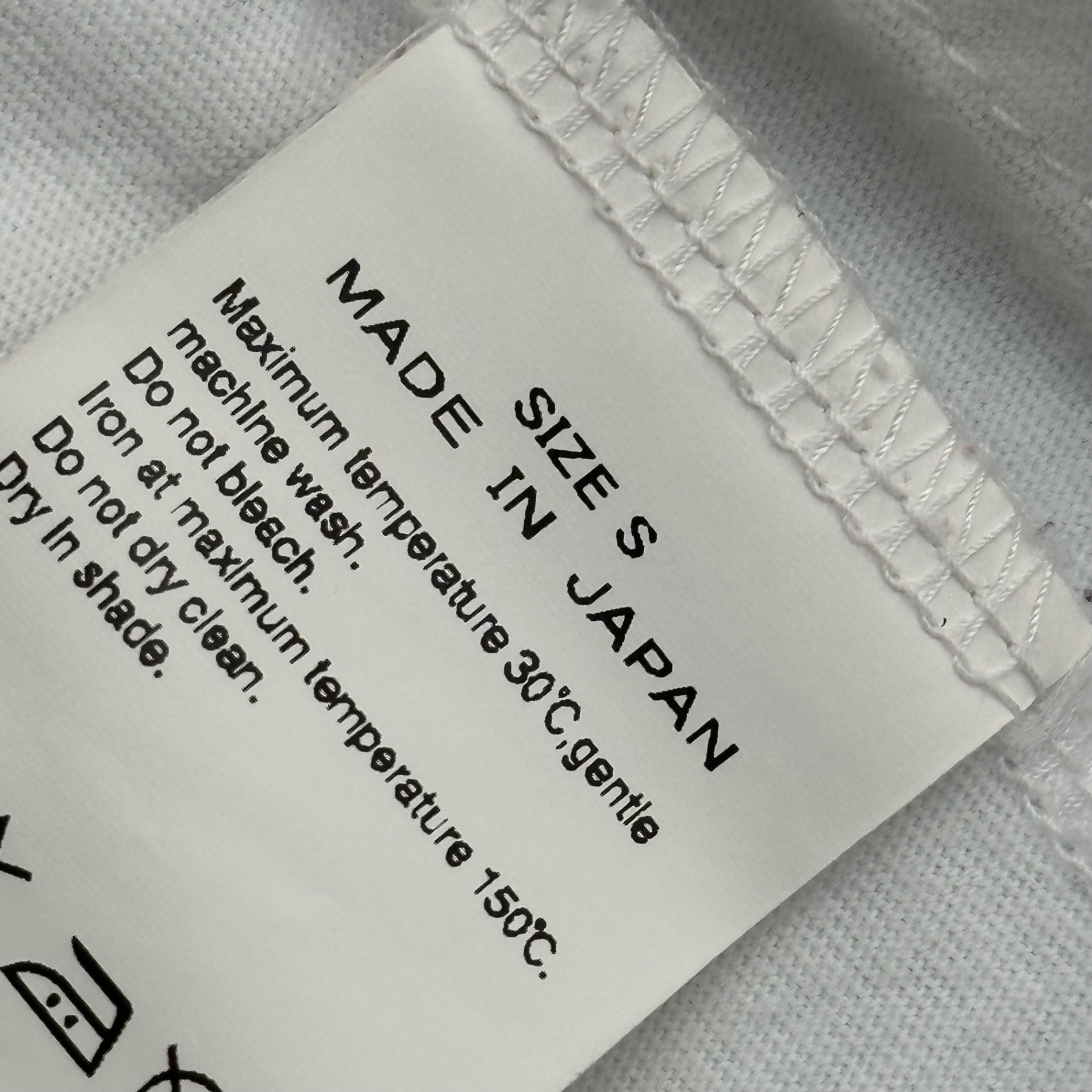THE POOL AOYMA (ザプールアオヤマ) Graphic print s/s T-shirt グラフィック プリント 半袖 Tシャツ S ホワイト×ネイビー