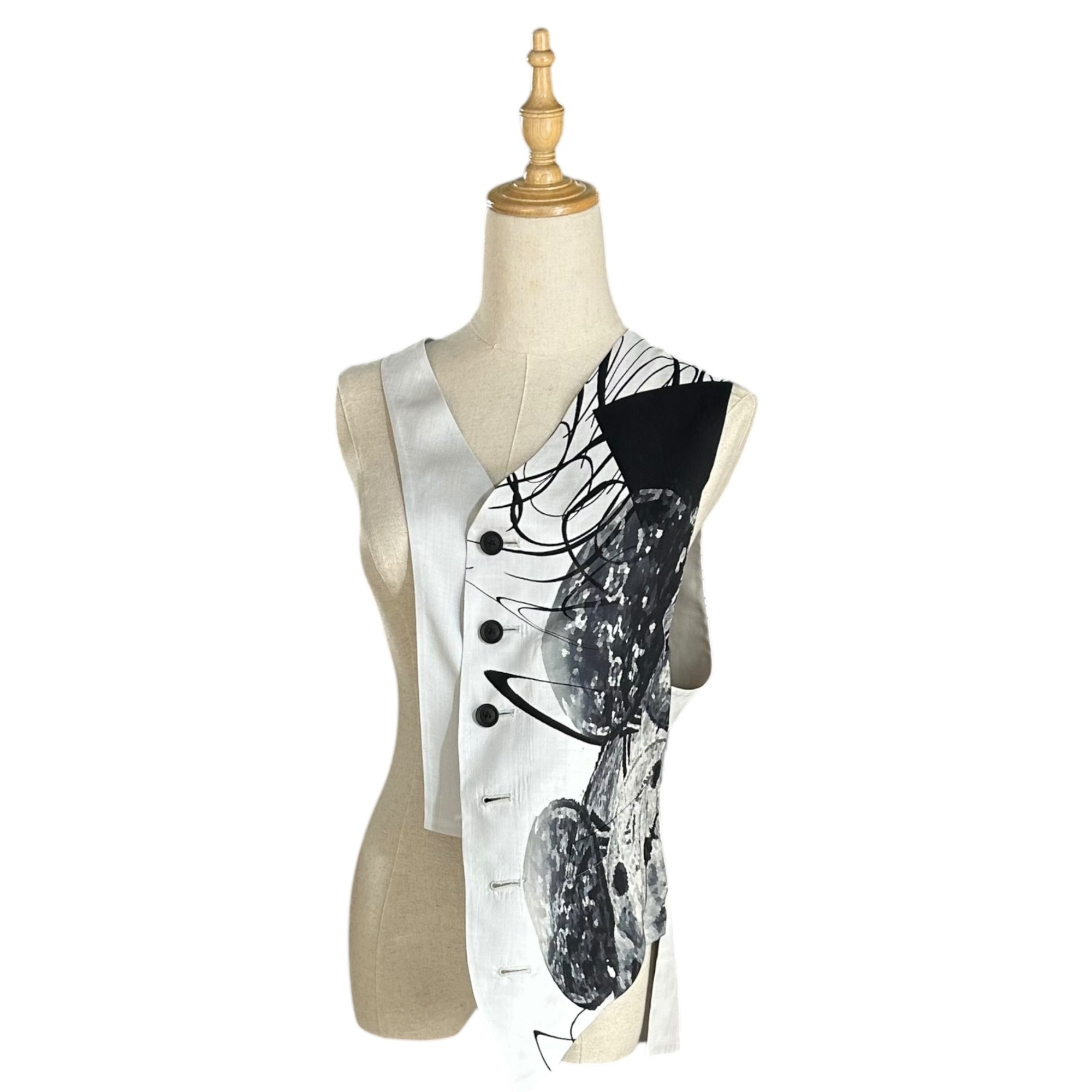 YOHJI YAMAMOTO POUR HOMME(ヨウジヤマモトプールオム) 25SS CLOCK PRINT ASYMMETRY VEST クロック プリント アシンメトリー ベスト ホワイト(淡いグレーに近いです) 2(S~M程度) ホワイト(淡いグレーに近いです) HP-V16-220-1-02 25SSファーストルック着用品