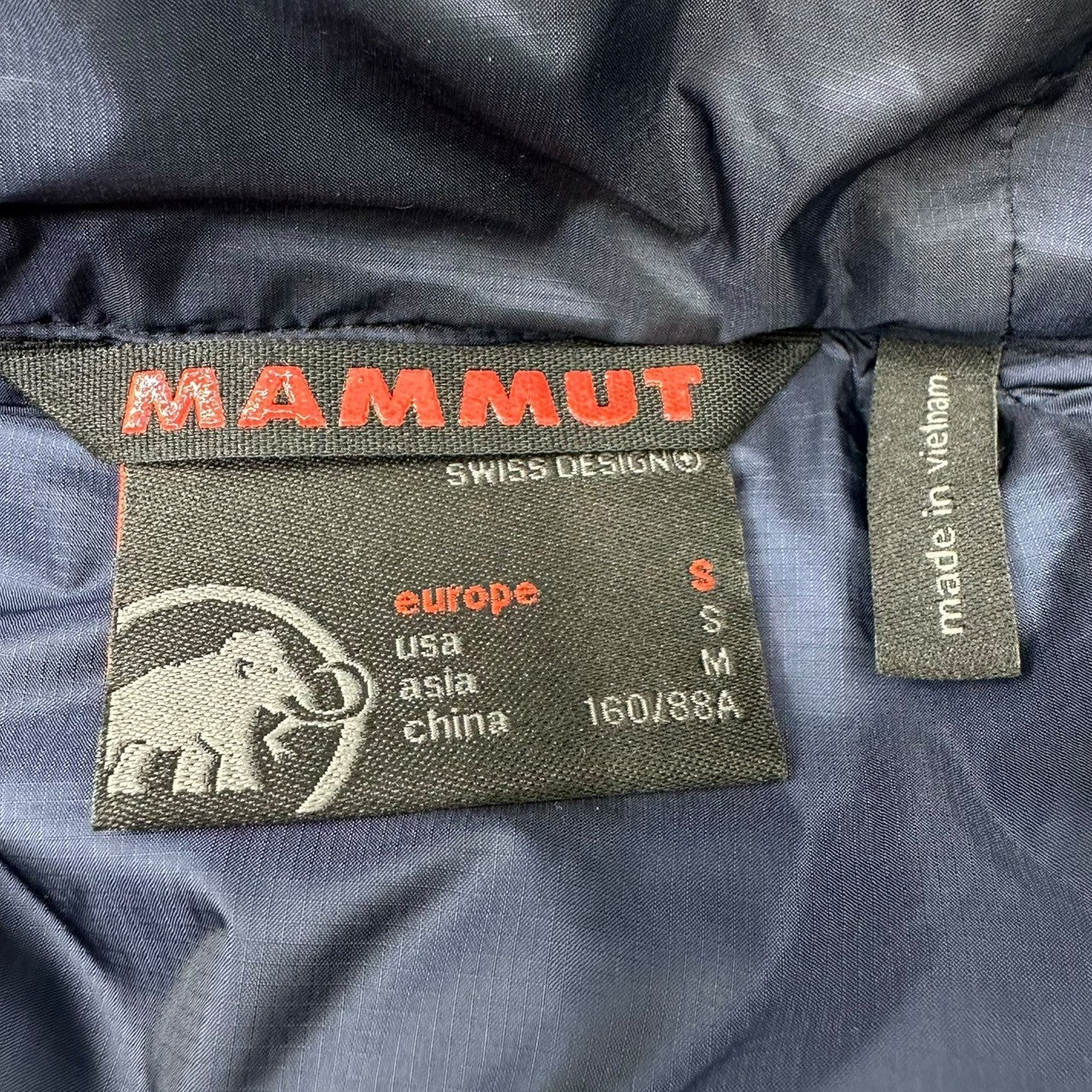 MAMMUT(マムート) SERAC DOWN HOODY HERRINGBONE フーデッド ダウン ジャケット 280216TI S ダークグレー アウトドア