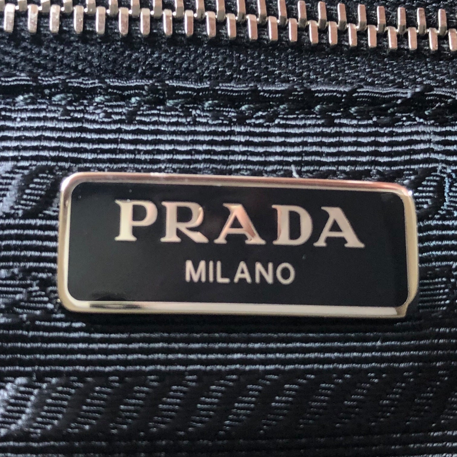 PRADA(プラダ) Saffiano chain shoulder bag サフィアーノ チェーン ショルダーバッグ 1BD147 ベージュ ロゴ ハンド 斜め掛け