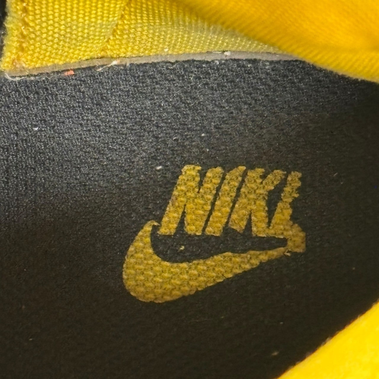 NIKE(ナイキ) WMNS DUNK HIGH UP ウィメンズ ダンク ハイアップ DH3718-001 26cm ブラック/ユニバーシティゴールド/ホワイト/バーシティメイズ