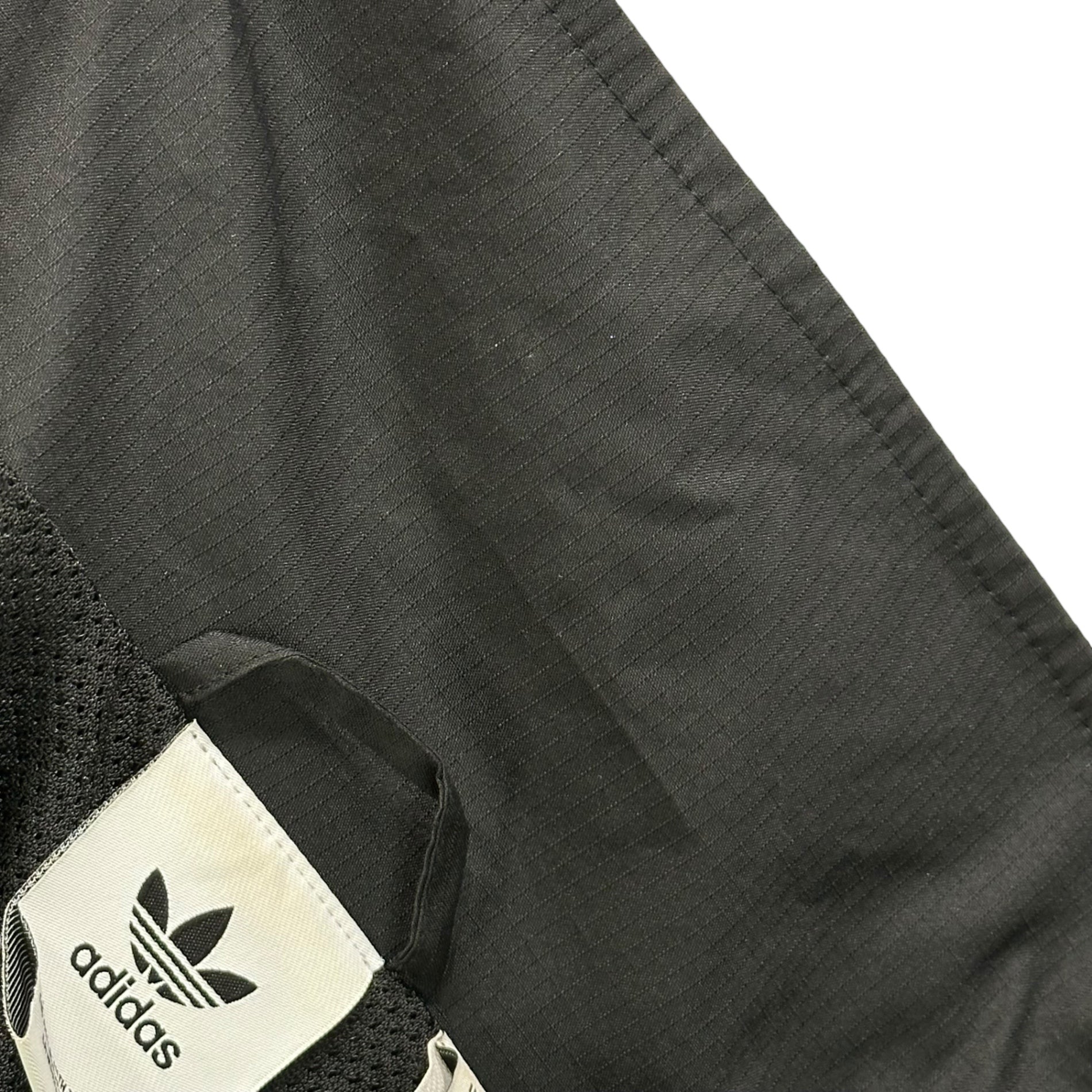 adidas(アディダス) LOCK UP TRACK TOP ナイロン トラック ジャケット FM9881 L ブラック ジャージ