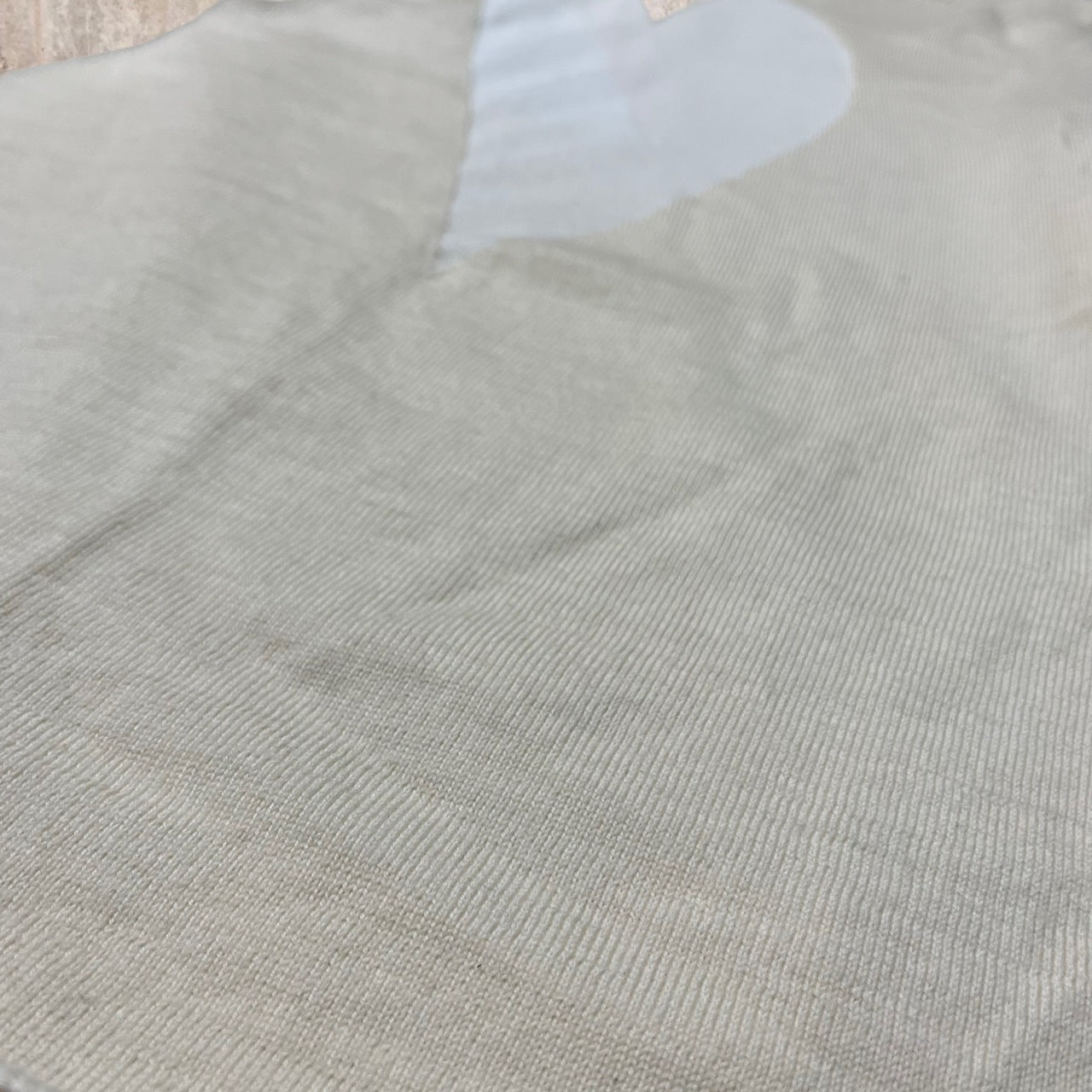 COMME des GARCONS(コムデギャルソン) 08AWハート柄蓄光ニット 表記切れ アイボリー 品質表示タグ切れ AD2008 本体毛100% 柄部分ポリエステル100% 裾部分綿100%