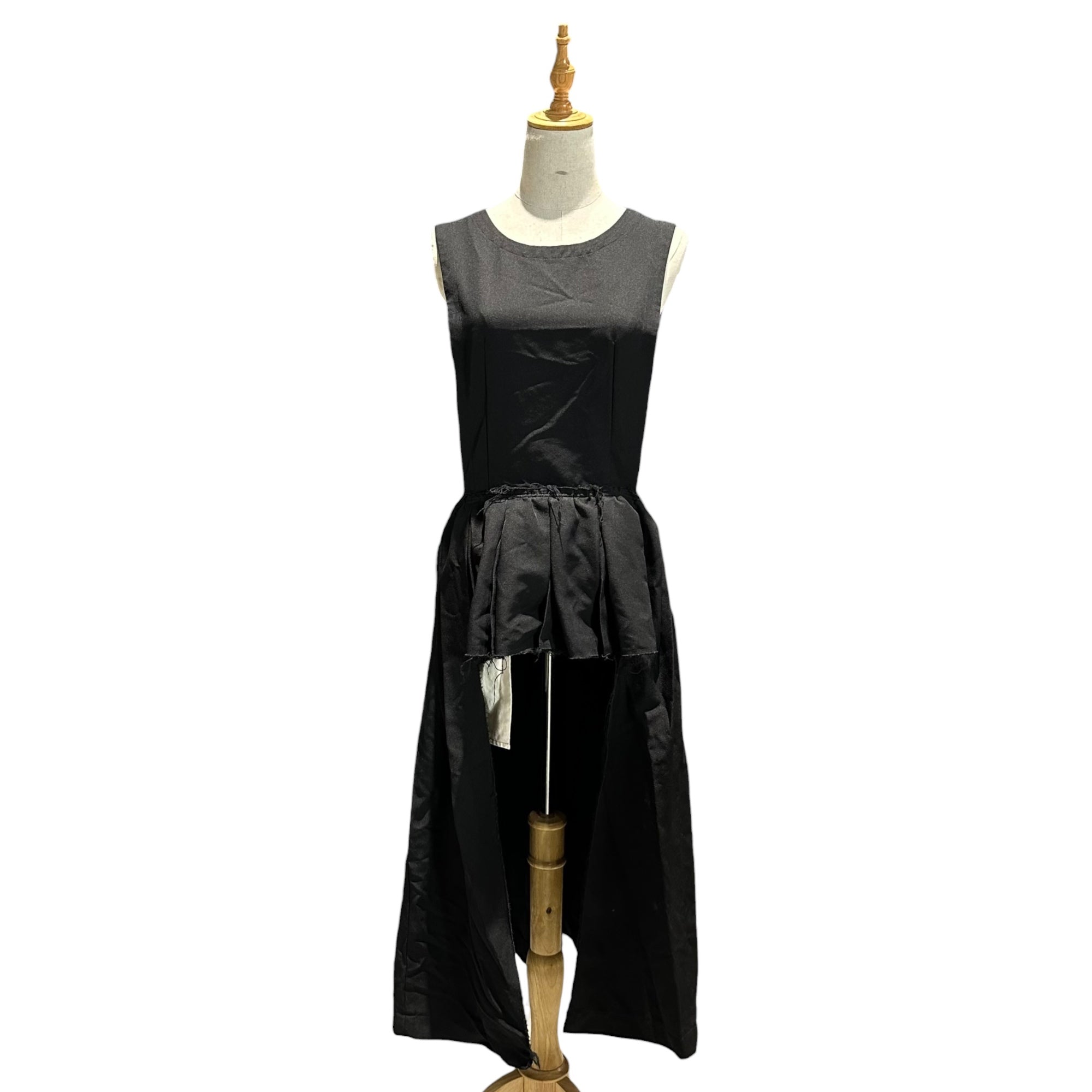 BLACK COMME des GARCONS(ブラックコムデギャルソン) 2024SS Asymmetrical Front-and-Back Polyester Felted Jumper Skirt 前後 アシンメトリー ポリ縮絨 ジャンパー スカート 1M-A001 S ブラック AD2023