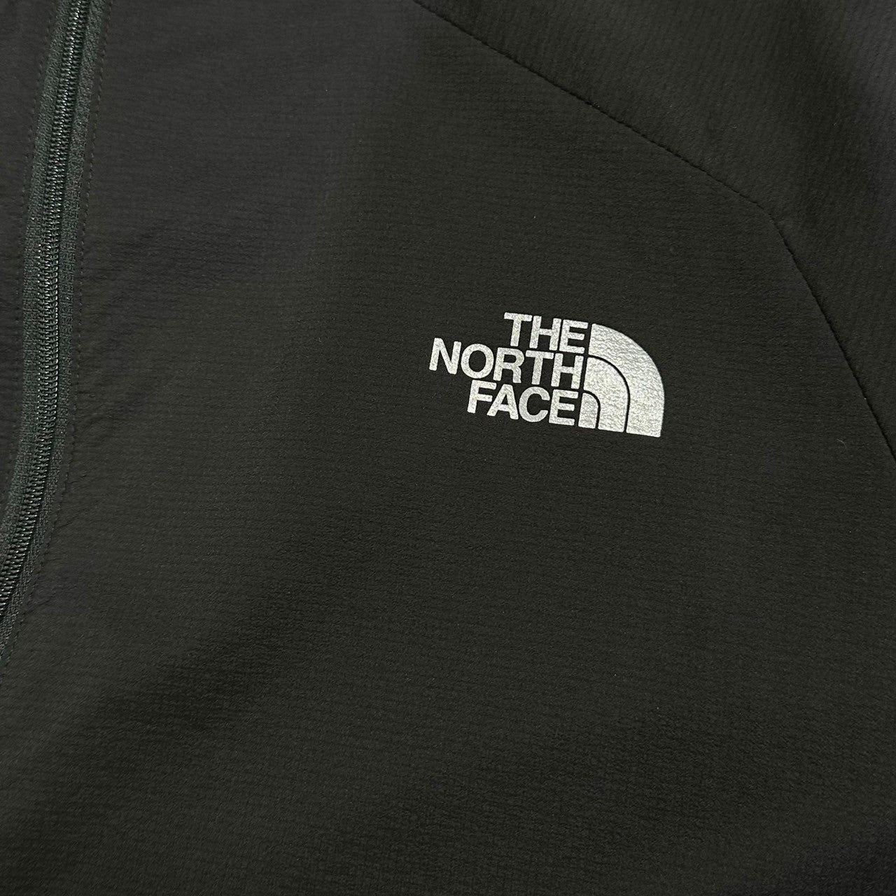 THE NORTH FACE(ノースフェイス) Swallowtail Vent Hoodie スワローテイル ベントフーディ NPW22280 XL ブラック シェル マウンテンパーカー ジャケット アウトドア