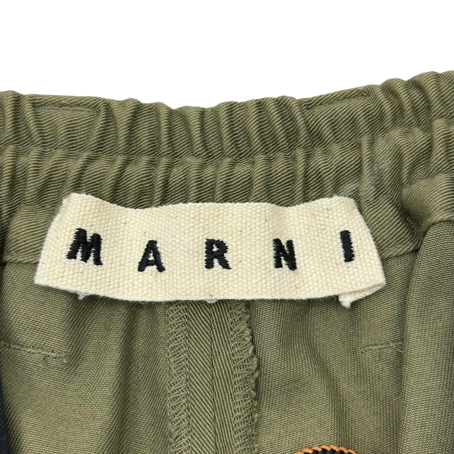 MARNI(マルニ) 22SS Cotton twill 1P shirred tapered pants コットン ツイル 1P シャーリング テーパード パンツ PUMU0017A0 46 オリーブ