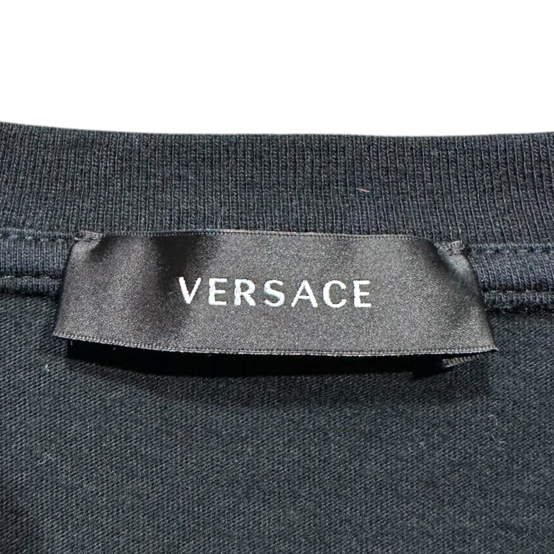 VERSACE(ヴェルサーチヴェルサーチェ) Box Embroidery Logo T-shirt ボックス 刺繍 ロゴ Tシャツ A89502S L ブラック