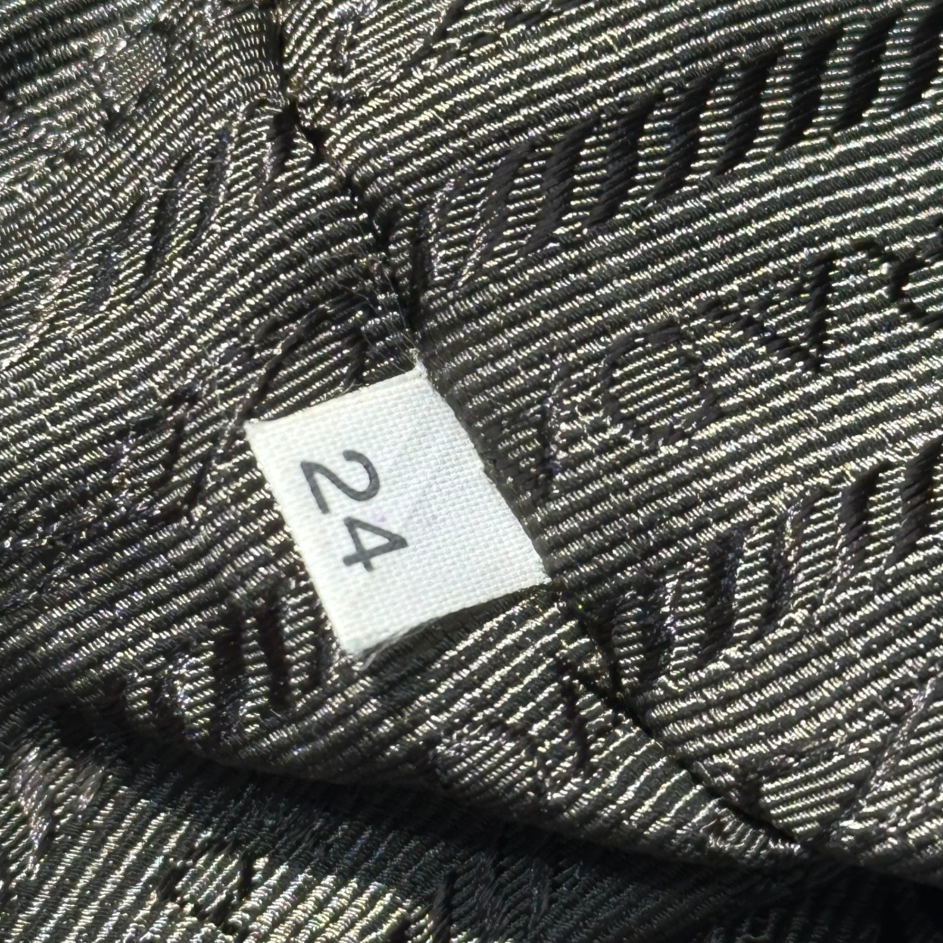 PRADA(プラダ) Crocodile Embossed Leather Nylon Tote Bag クロコ 型押し レザー ナイロン トート バッグ ベージュ 肩掛け 三角プレート