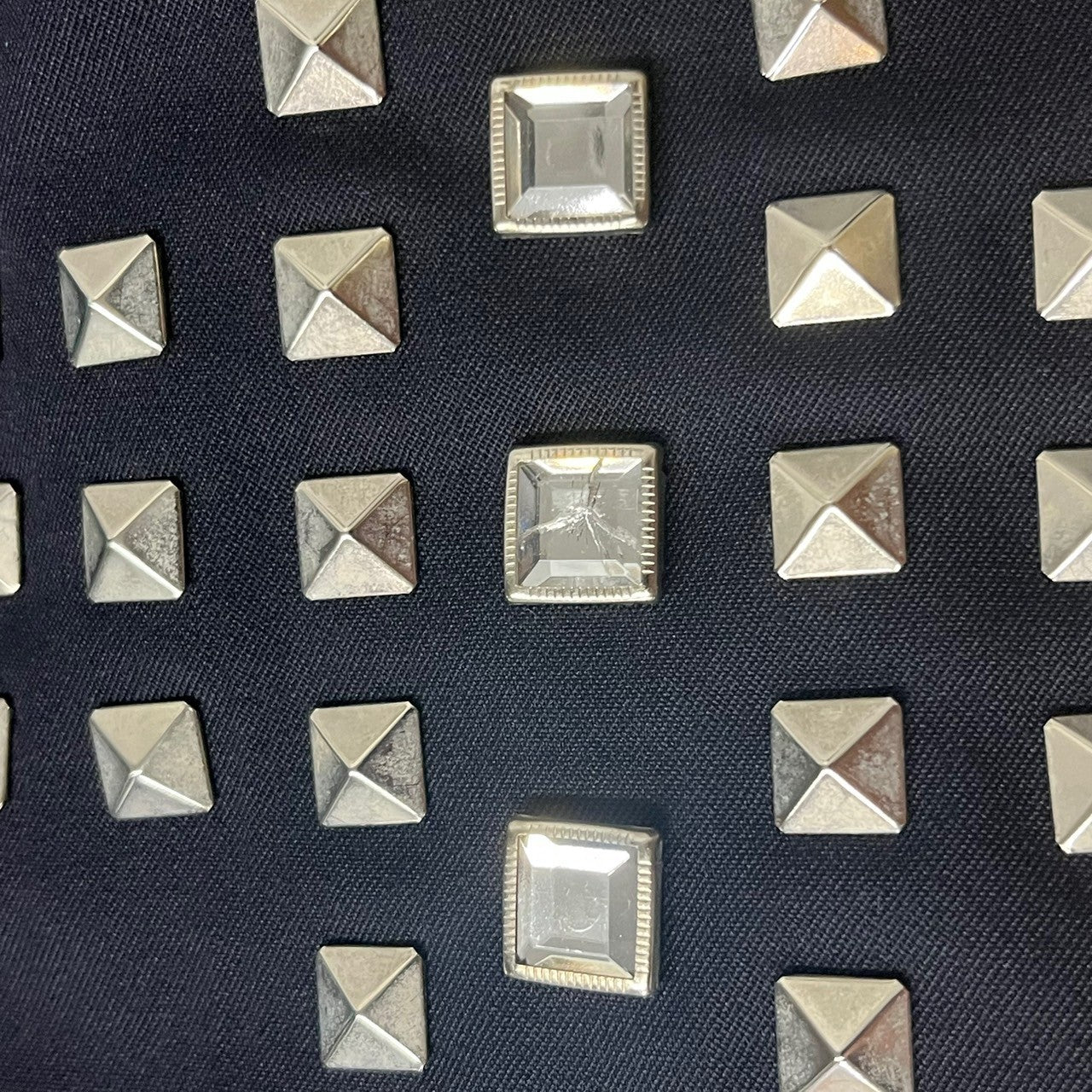 COMME des GARCONS(コムデギャルソン) 00AW Wool gabardine studded skirt ウールギャバジン スタッズ 巻きスカート GS-040750 FREE ブラック×シルバー AD2000