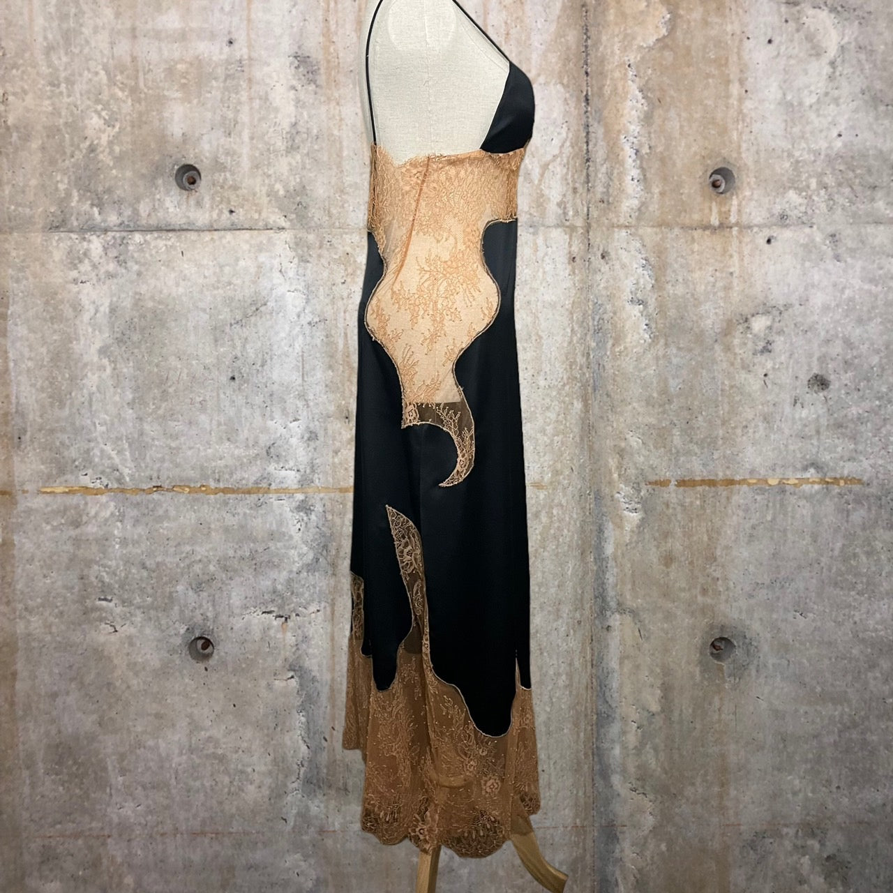 OFF WHITE(オフホワイト) レースロングキャミソールドレス/キャミソールワンピース OWDB048R18748027 38(Mサイズ程度) ブラック