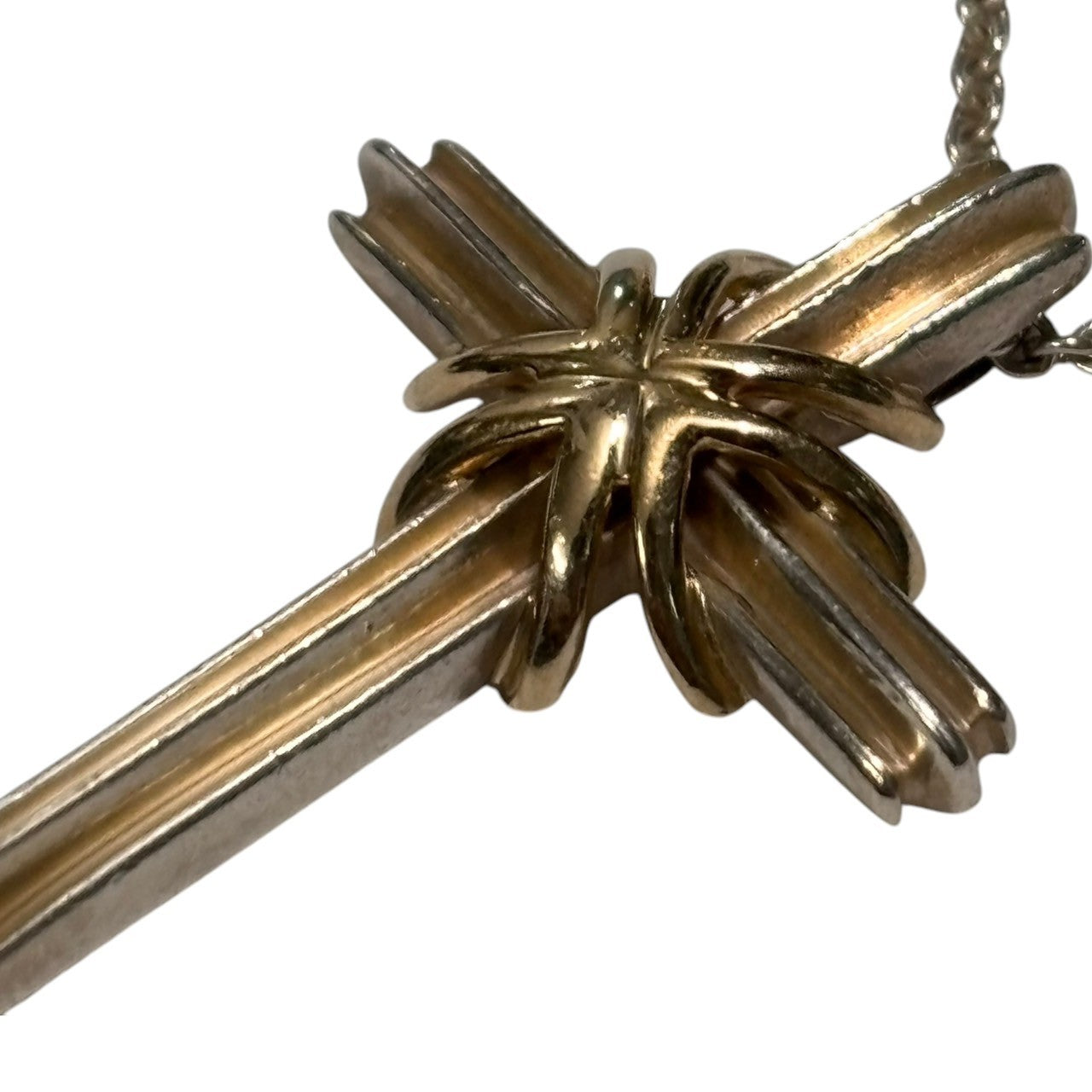 TIFFANY & CO.(ティファニー) 18k gold x 925 silver signature cross necklace 18金 × シルバー925 シグネチャー クロス ネックレス シルバー×ゴールド 750 チェーン ペンダント トップ