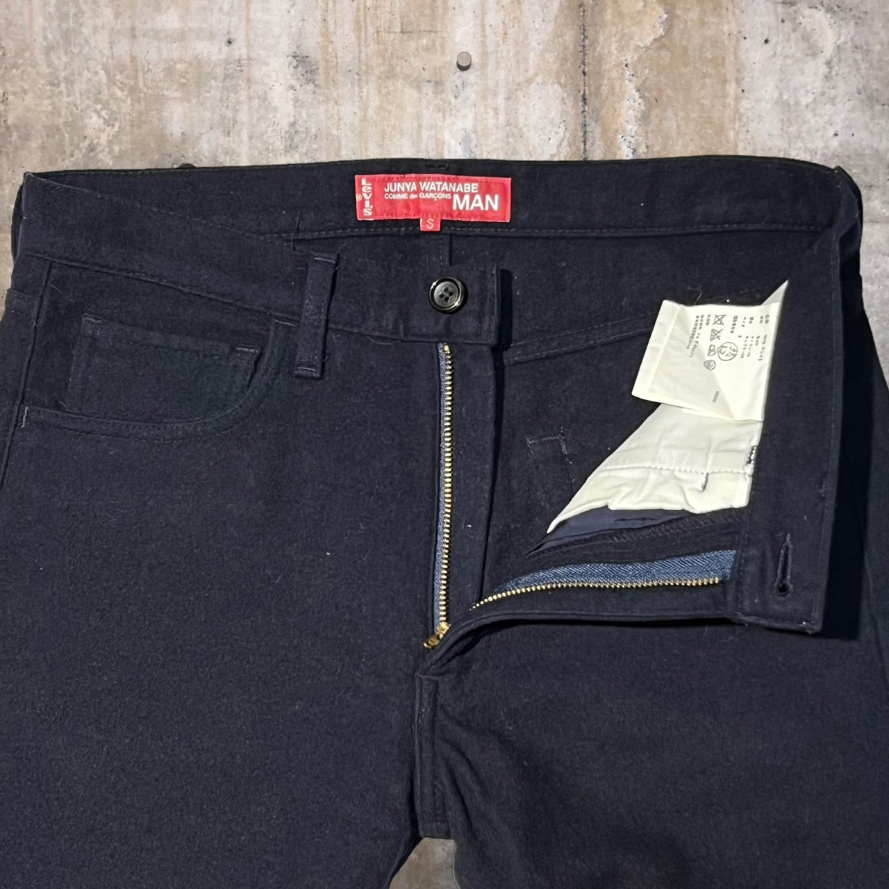 COMME des GARCONS JUNYA WATANABE MAN×LEVI'S(コムデギャルソンジュンヤワタナベマン×リーバイス) 02AW college logo wool pants/カレッジペイントウールパンツ WG-P045 S ネイビー×ホワイト AD2002 JUNYA WATANABE立ち上げ最初期 豚プリント