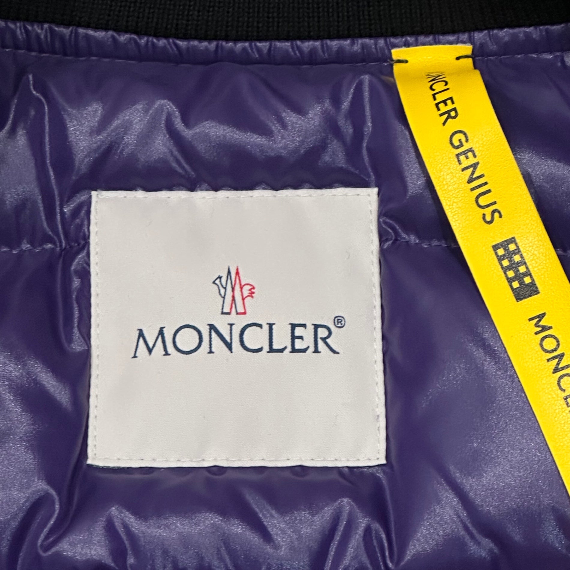 MONCLER×PALM ANGELS(モンクレール×パームエンジェルス) 19AW AXL GIUBBOTTO MA-1 ボンバー ジャケット E209L4130200 2 ブラック コラボ ペイント ブルゾン