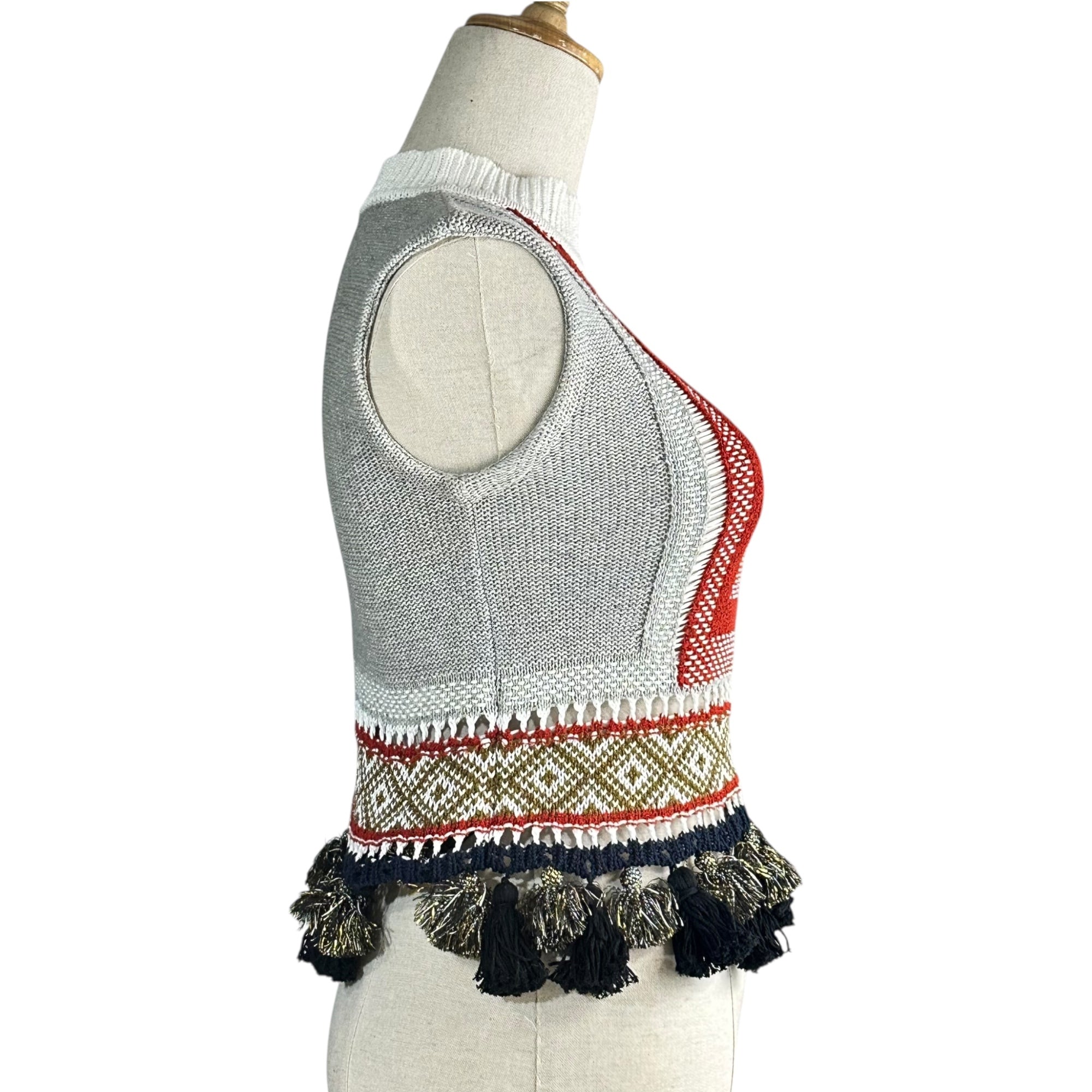 mame kurogouchi(マメクロゴウチ) 18SS Ethnic Pattern Sleeveless Fringe Knit エスニック柄 ノースリーブ フリンジ ニット MM18SS-KN053 1 グレー×レッド ベスト