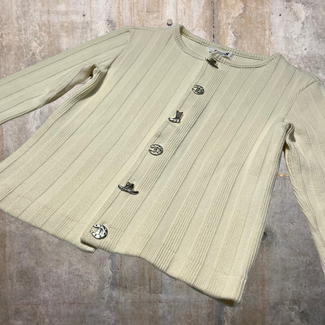 i.s. ISSEY MIYAKE(アイエス イッセイミヤケ) 90's design button ribbed cardigan/デザインボタンリブカーディガン IS23JO014 M アイボリー