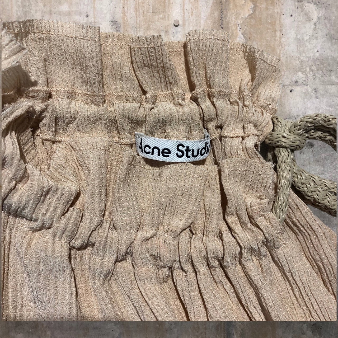 Acne Studios(アクネストゥディオズ) プリーツノースリーブブラウス 34(Lサイズ程度) ピンク