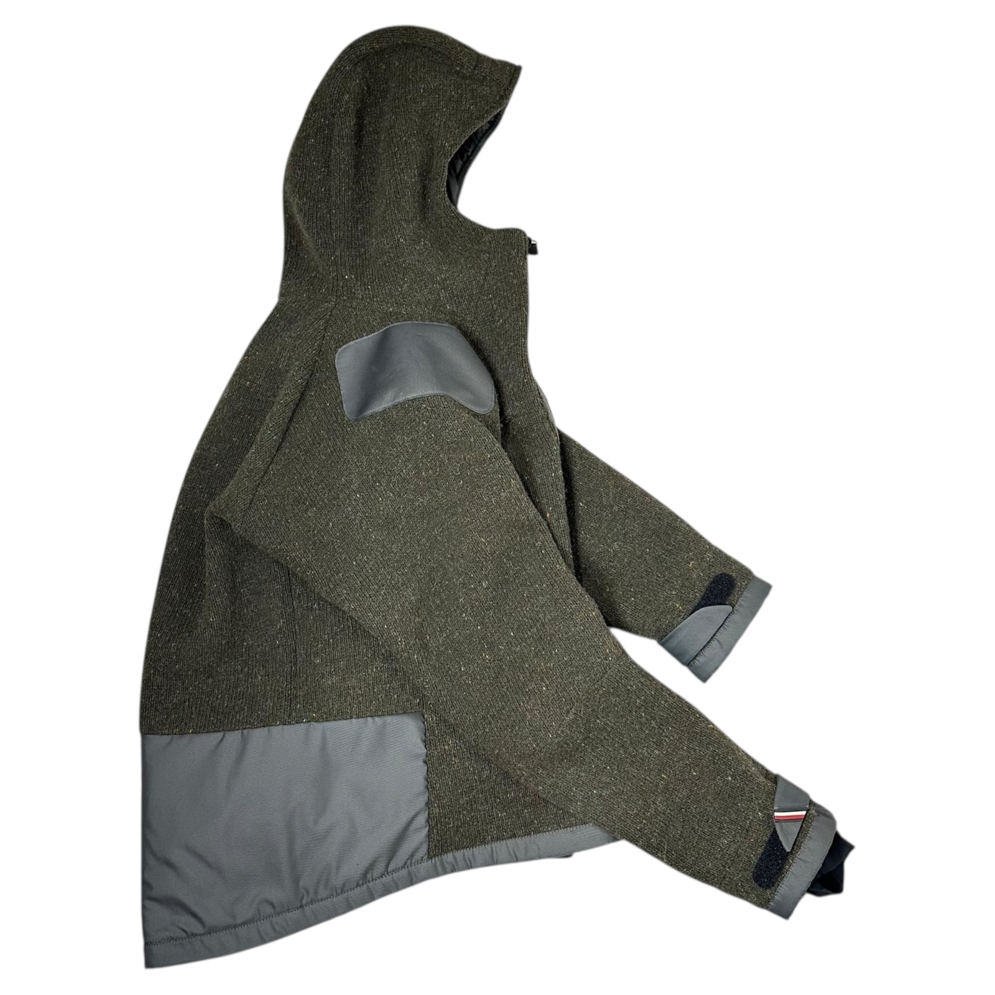 MONCLER(モンクレール) Grenoble Romerstein Men Hooded グルノーブル ウール ナイロン フーデット ジャケット 320974107485 1(S程度) オリーブ×グレー フリース ニット モンクレールジャパン