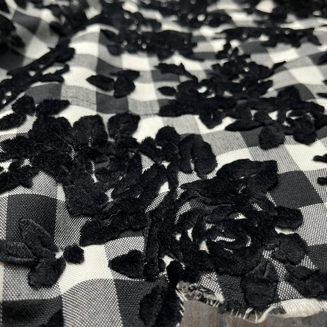 robe de chambre COMME des GARCONS(ローブドシャンブルコムデギャルソン) 04SSベルベットフラワー装飾チェック袴パンツ/本人期/稀少/川久保玲 RM-P005 SIZE FREE ブラック×ホワイト AD2003