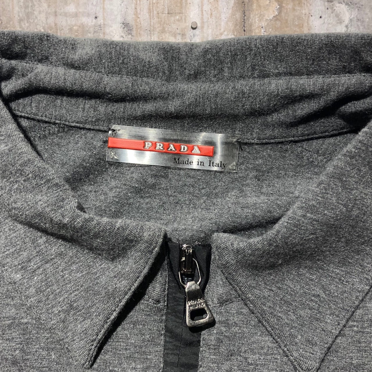 PRADA SPORT(プラダスポーツ) ハージジップバックポケットプルオーバー M グレー アーカイヴ