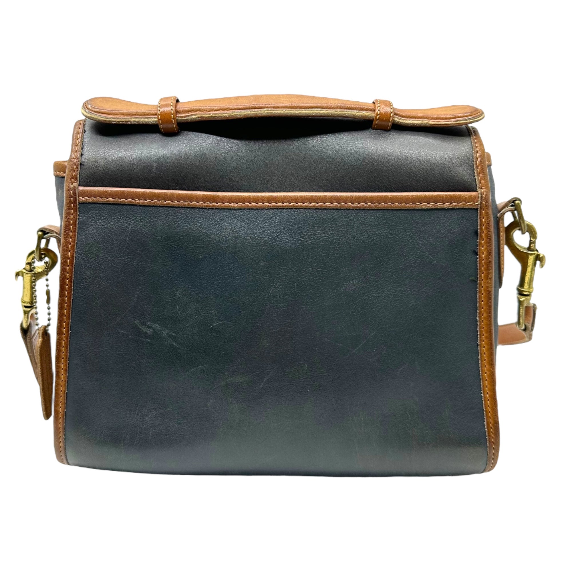 COACH(コーチ) 90's Old Coach Bicolor Flap Leather Shoulder Bag 90年代 オールドコーチ バイカラー フラップ レザー ショルダー バッグ 014-9021 ネイビー(色あせでカーキに近くにあっています)×ブラウン