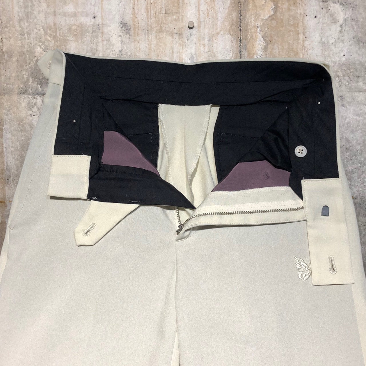 Needles(ニードルズ) Side Tab Trouser/ピヨン刺繍スラックスパンツ KP331 XS ホワイト STUDIOUS別注