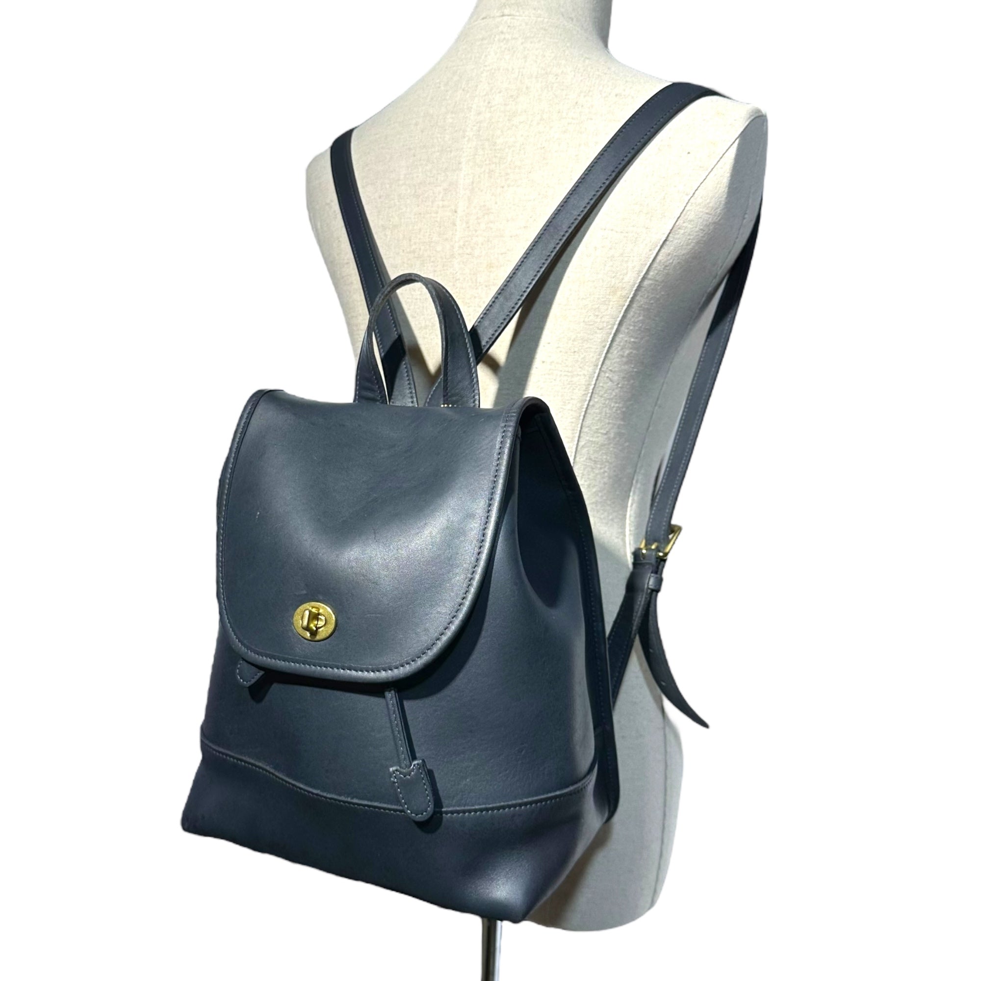 OLD COACH(オールドコーチ) Leather backpack レザー リュック 9791 ダークネイビー