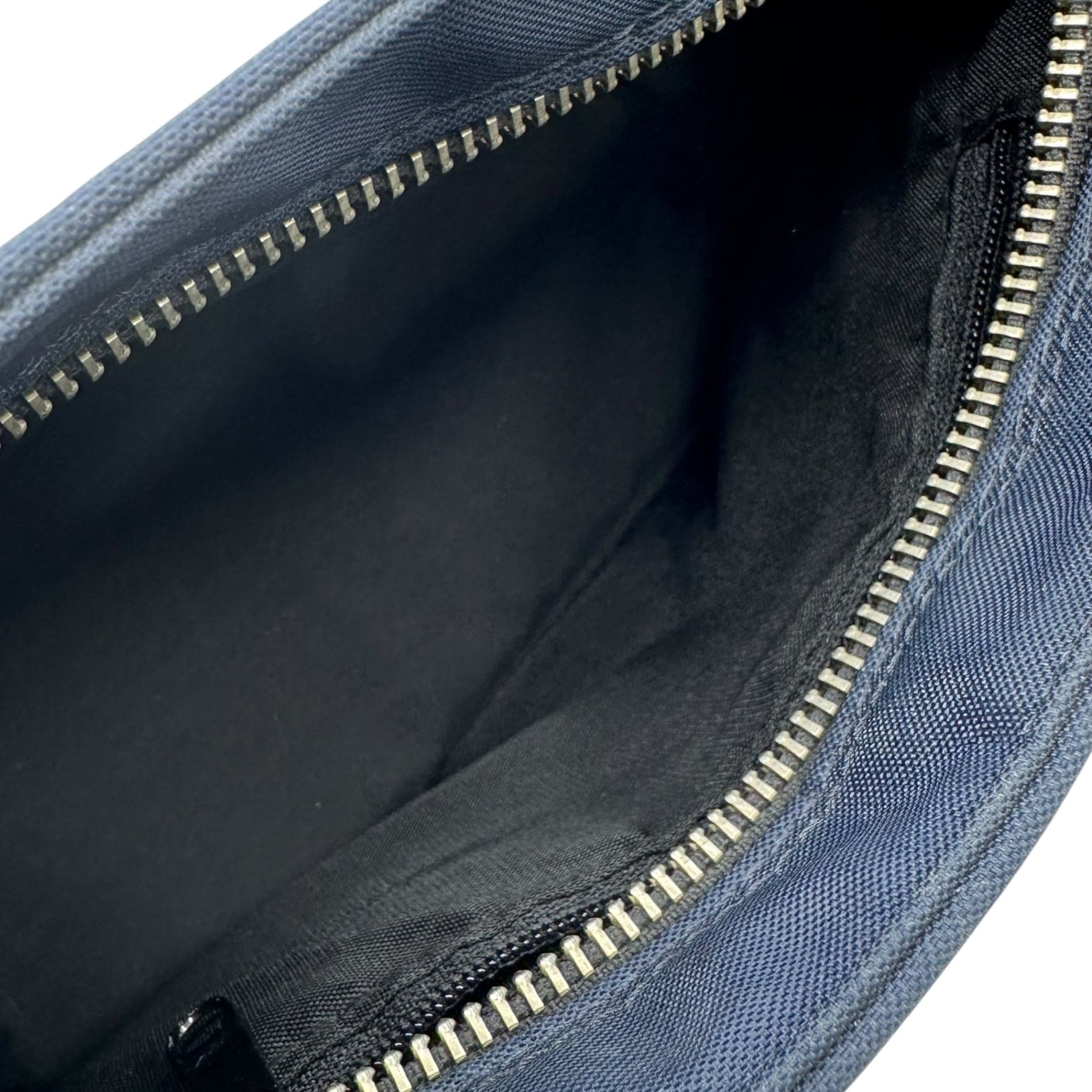 Burberry’s(バーバリーズ) Mini boat-shaped tote bag ミニ 舟形 トート バッグ ハンドバッグ ネイビー×ベージュ