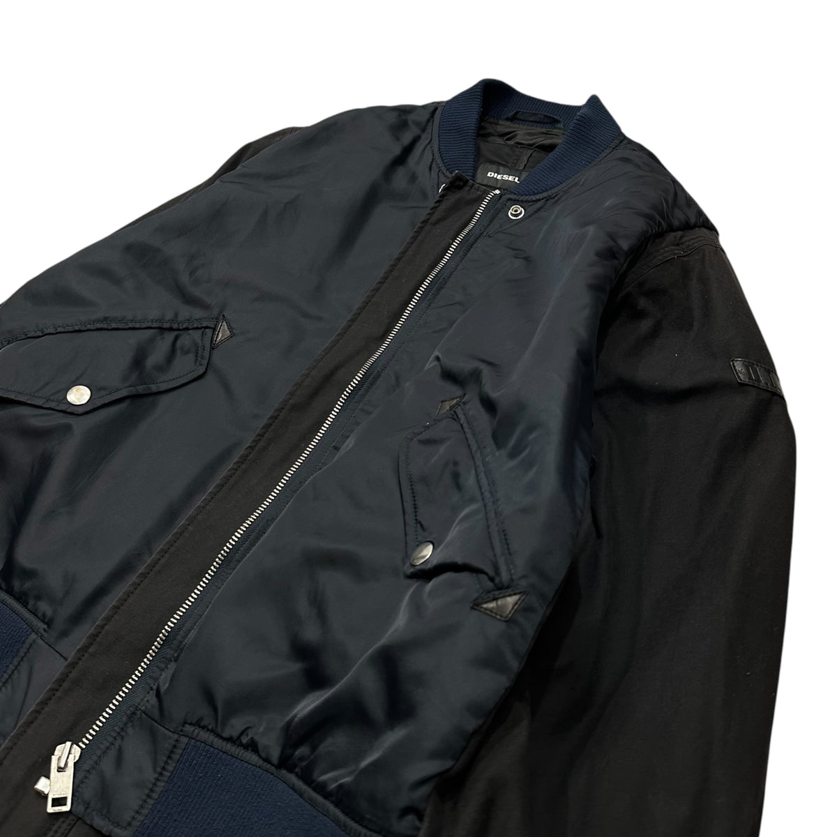 DIESEL(ディーゼル) Distressed MA-1 Docked Fishtail Parka ヴィンテージ加工 MA-1 ドッキング モッズコート 00E8F203 M ブラック×ネイビー