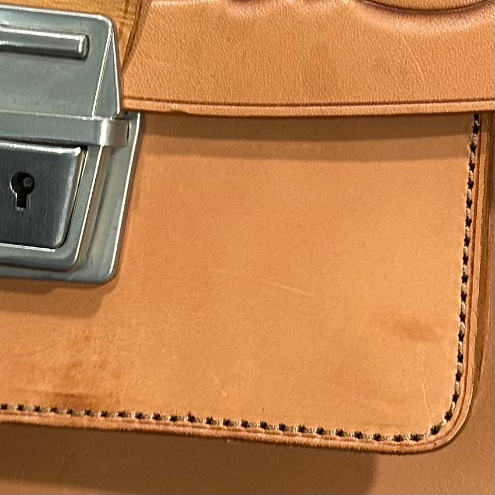 Katsuyuki Yoshida for COMME des GARCONS(カツユキヨシダフォーコムデギャルソン) 1990's~2000's Aoyama Original Floral Carved Leather Shoulder Bag 青山オリジナル フローラル レザーカービング ショルダー バッグ ブラウン 90年代~