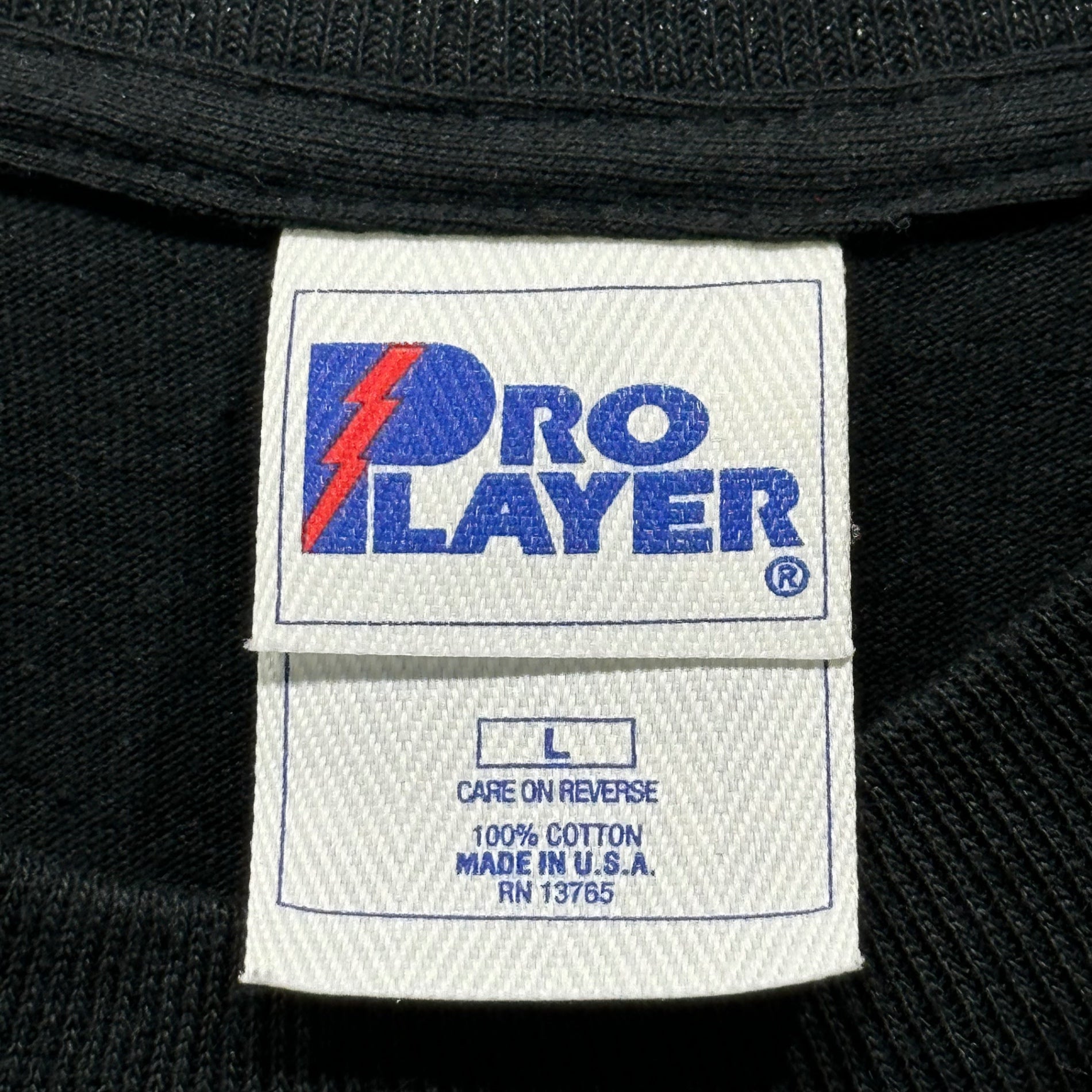 VINTAGE(ヴィンテージ) 1998 PRO PLAYER CHICAGO BULLS TEAM OF THE NINETIES 6X NBA CHAMPIONS T-SHIRT シカゴブルズ 6 チャンピオン Tシャツ L ブラック×イエロー 90年代