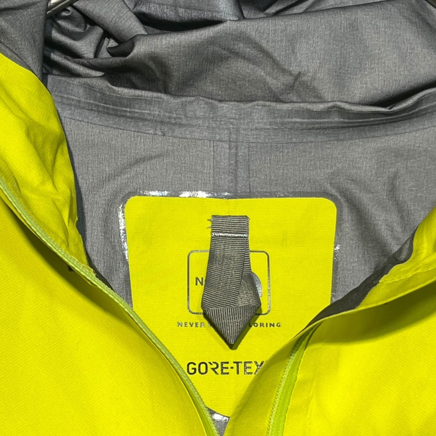 THE NORTH FACE(ザノースフェイス) GORE-TEX Climb Light Jacketクライムライトジャケット/マウンテンパーカー NPW11503 M イエロー