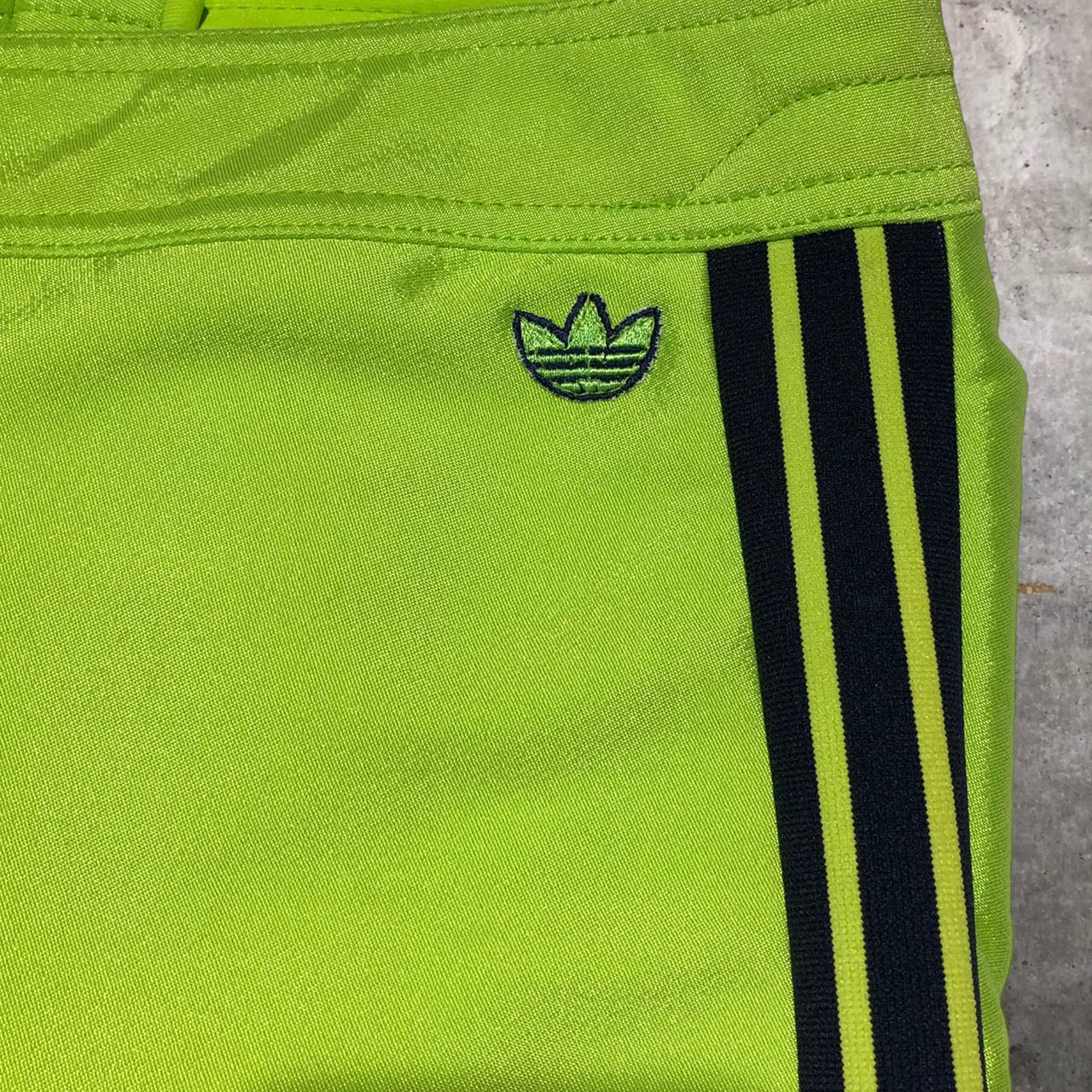 adidas(アディダス) 80'sスリーラインスキーパンツ グリーン W79 デサント期 フレアパンツ トラックパンツ