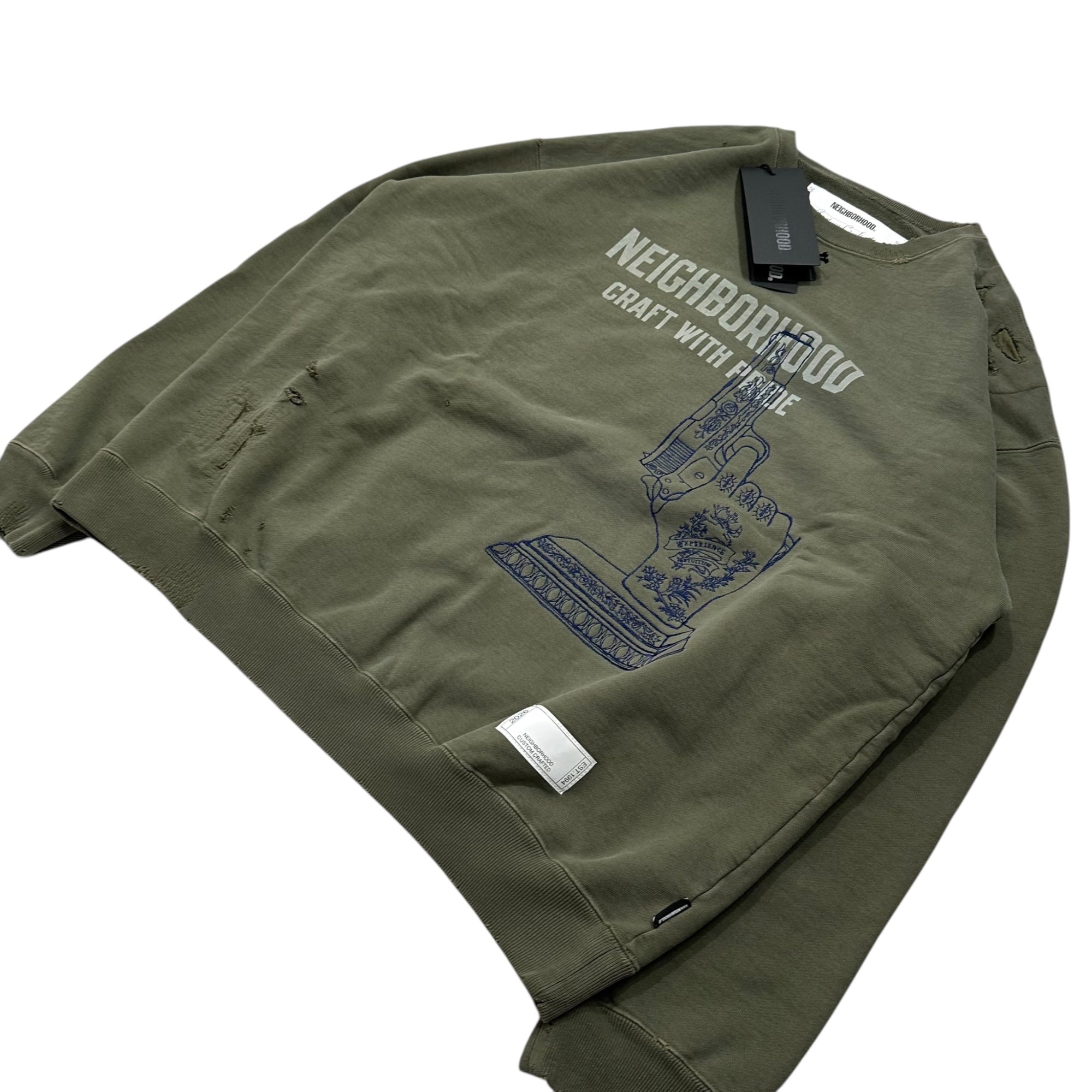 NEIGHBORHOOD(ネイバーフッド) 26SS SAVAGE SWEAT SHIRT LS サベージ スウェット 261FPNH-CSM08 L カーキ ダメージ加工 刺繍 ロゴ