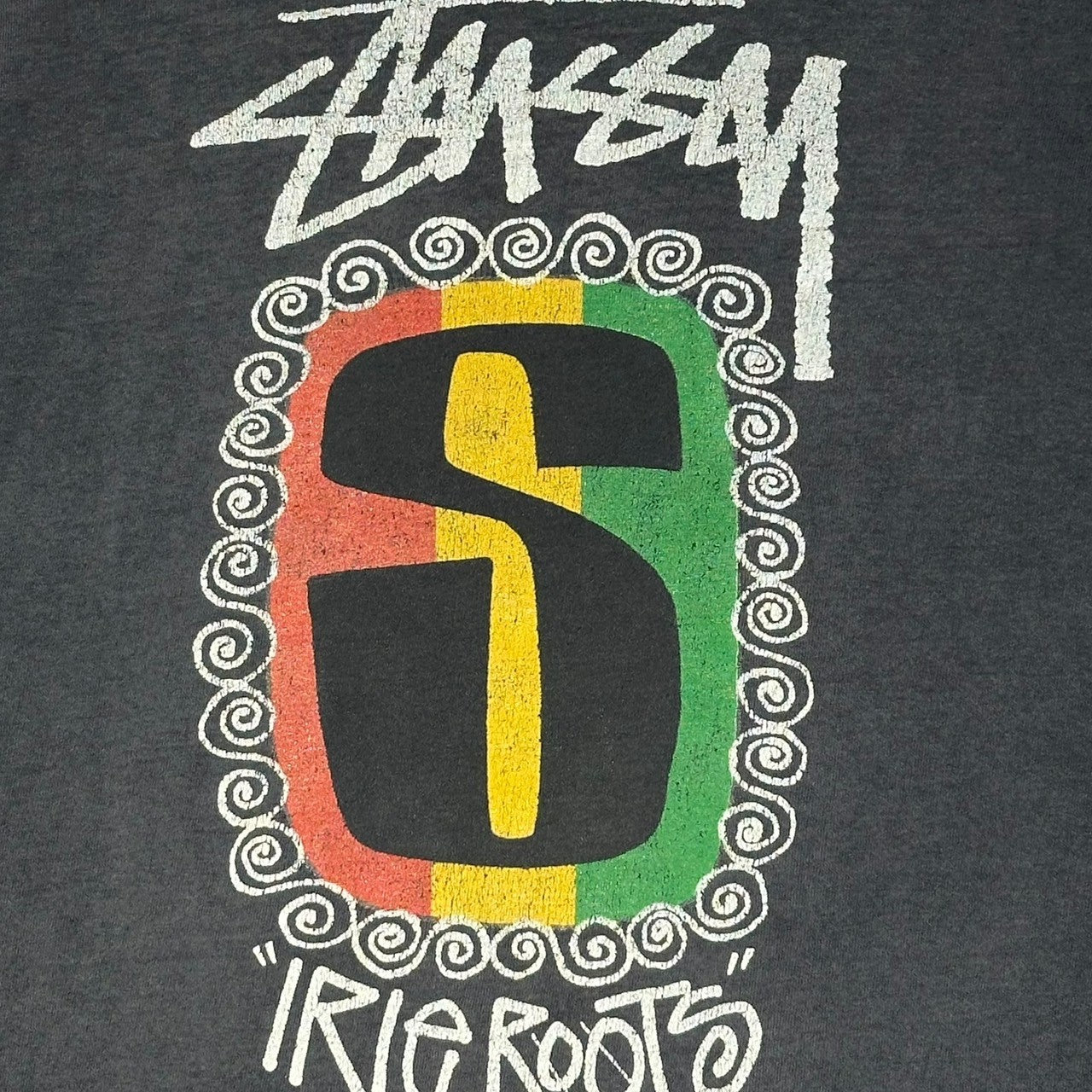 STUSSY(ステューシー) 80’s "IRIEROOTS" Rasta Big Logo Print Tee ラスタ ビッグ ロゴ Tシャツ XXL XXL ブラック(フェード) 80年代~ USA ヴィンテージ オールド OLD