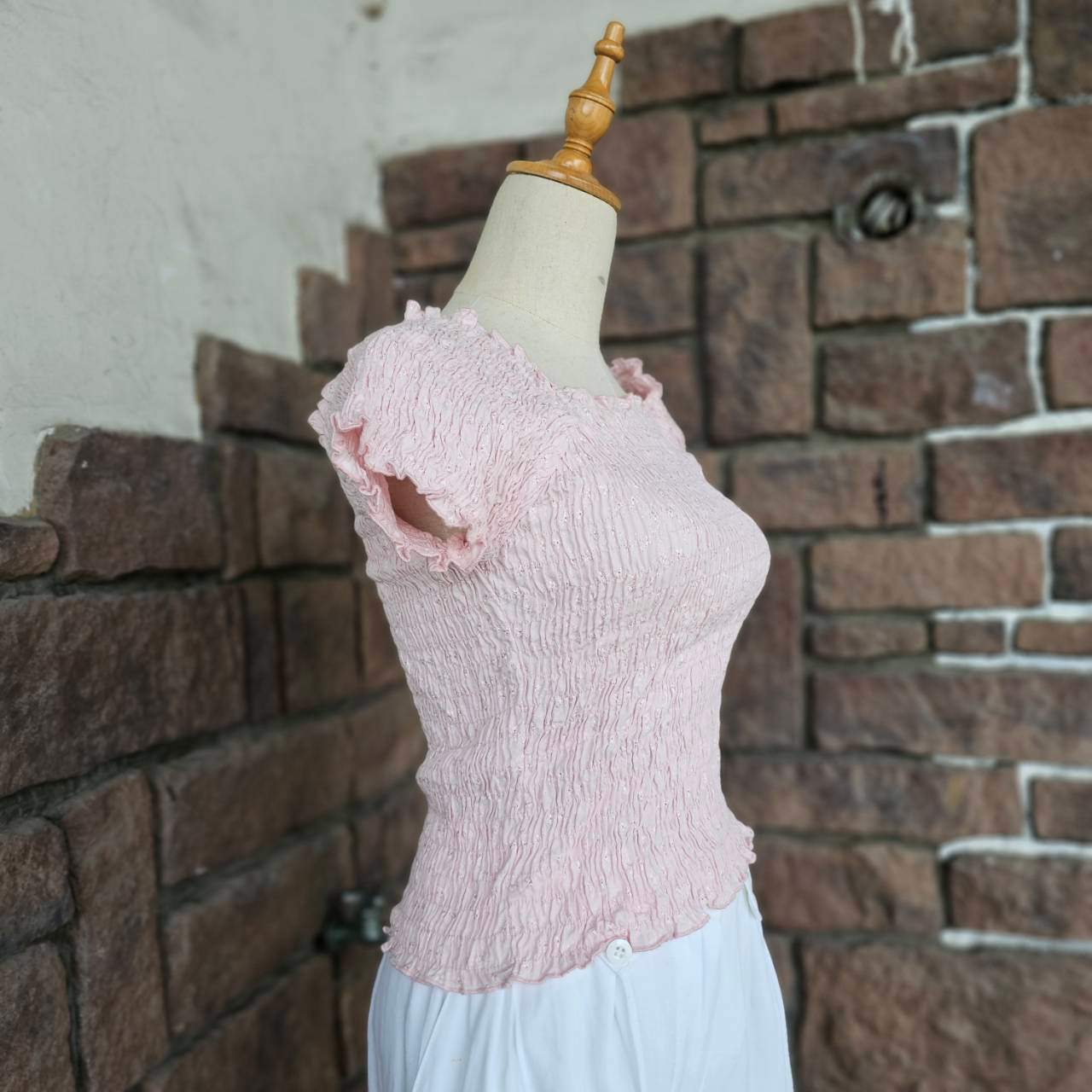 Euro vintage(ヨーロッパヴィンテージ) 80~90's pale pink floral smocking top 淡いペールピンクな花柄スモッキングシャーリングブラウス (S~M程度) ピンク