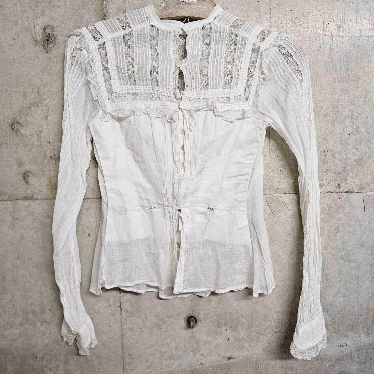 Euro antique(ヨーロッパアンティーク) 1900's~ antique victoria lace blouse アンティーク ヴィクトリアンレースブラウス 表記無し(Sサイズ程度) ホワイト 所々シミ有