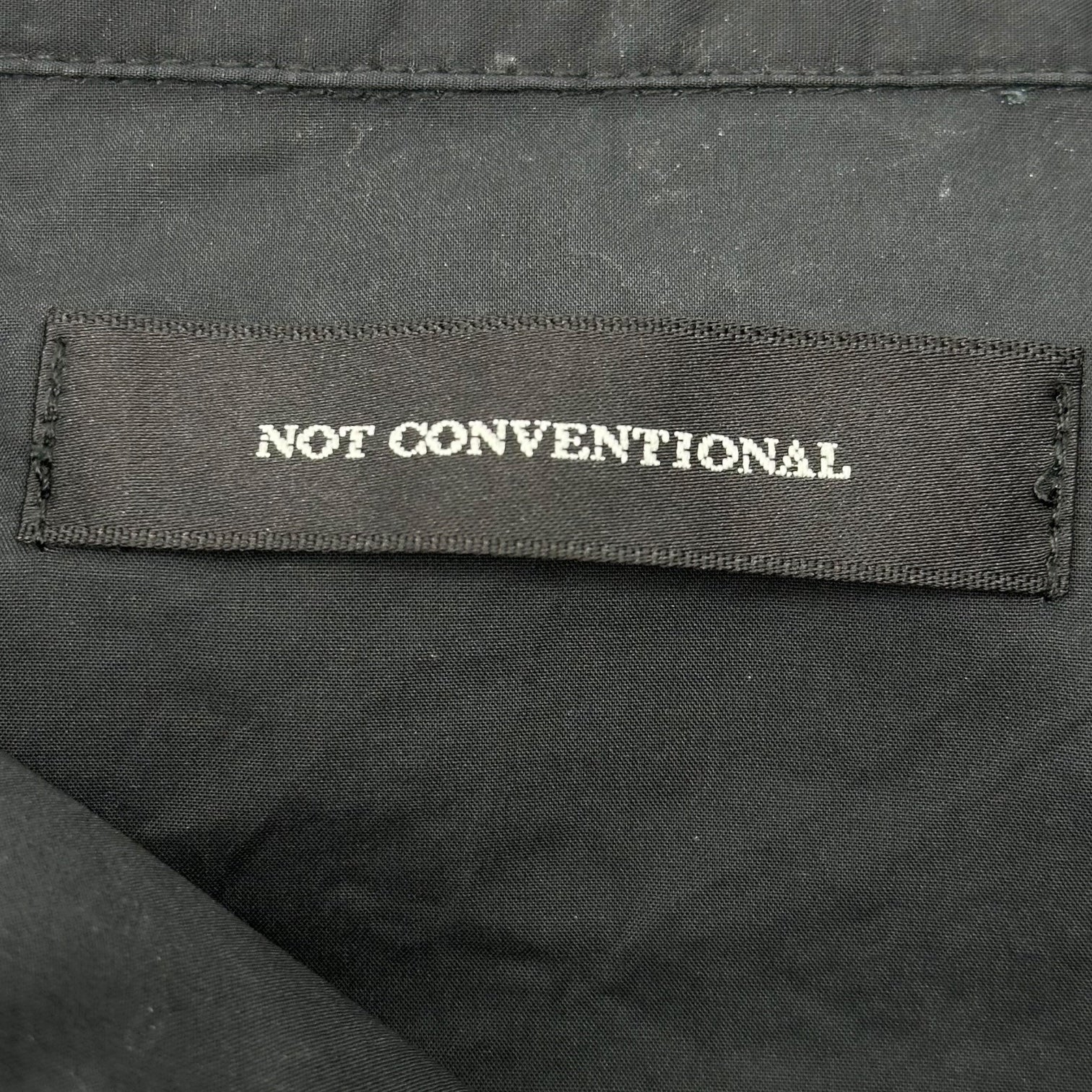 NOT CONVENTIONAL(ノットコンベンショナル) Lace-Switched Cotton Regular Collar Shirt レース 切替 コットン レギュラーカラー シャツ N22-046-BLK FREE ブラック