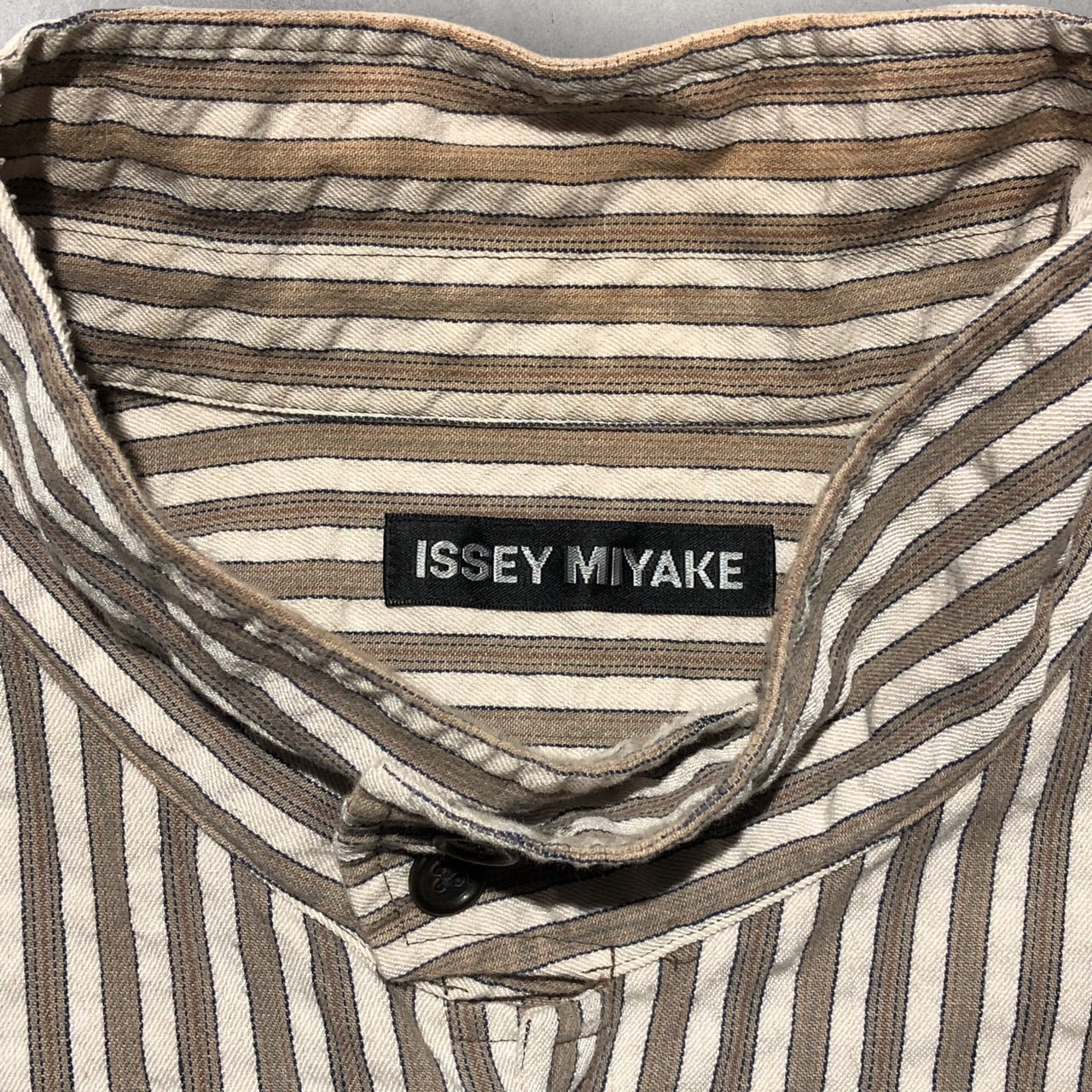 ISSEY MIYAKE(イッセイミヤケ) 98'sストライプシワ加工スタンドカラーシャツ ME68-FJ178 4(メンズL程度) ブラウン