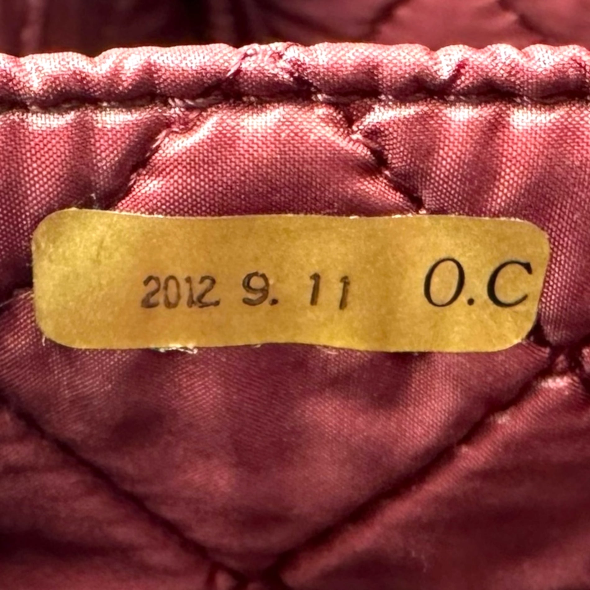 CHANEL(シャネル) Matelasse Large Toiletry Case - Lambskin マトラッセ ラージ トワレ ポーチ ラムスキン ブラック 2012年製造 16番台 16****** ココマーク ケース バッグ コスメ
