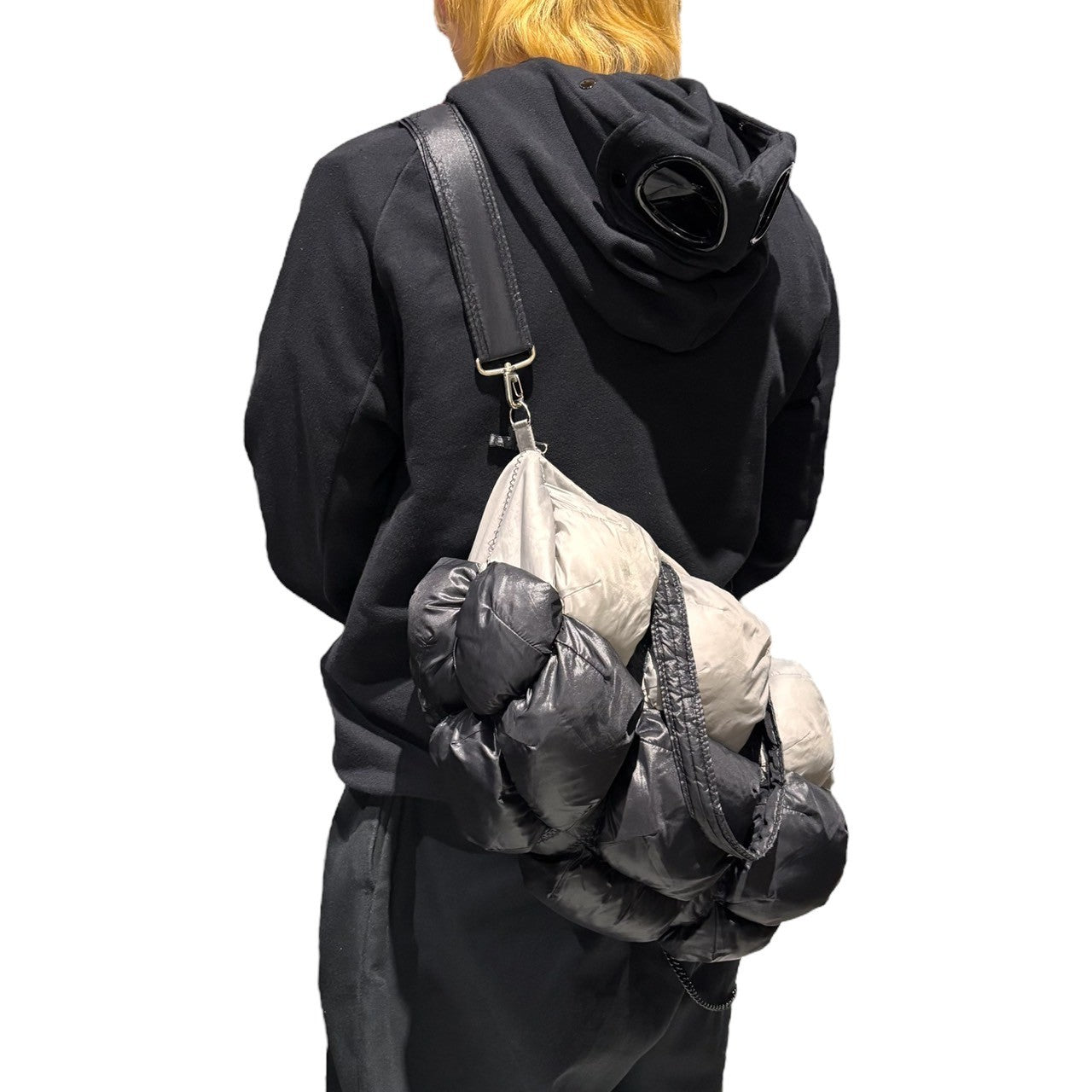 MARITHE FRANCOIS GIRBAUD(マリテフランソワジルボー) 00's Pokachu Puffer Shoulder Bag 00年代 ポカチュウ 中綿 ショルダー バッグ F5-B090