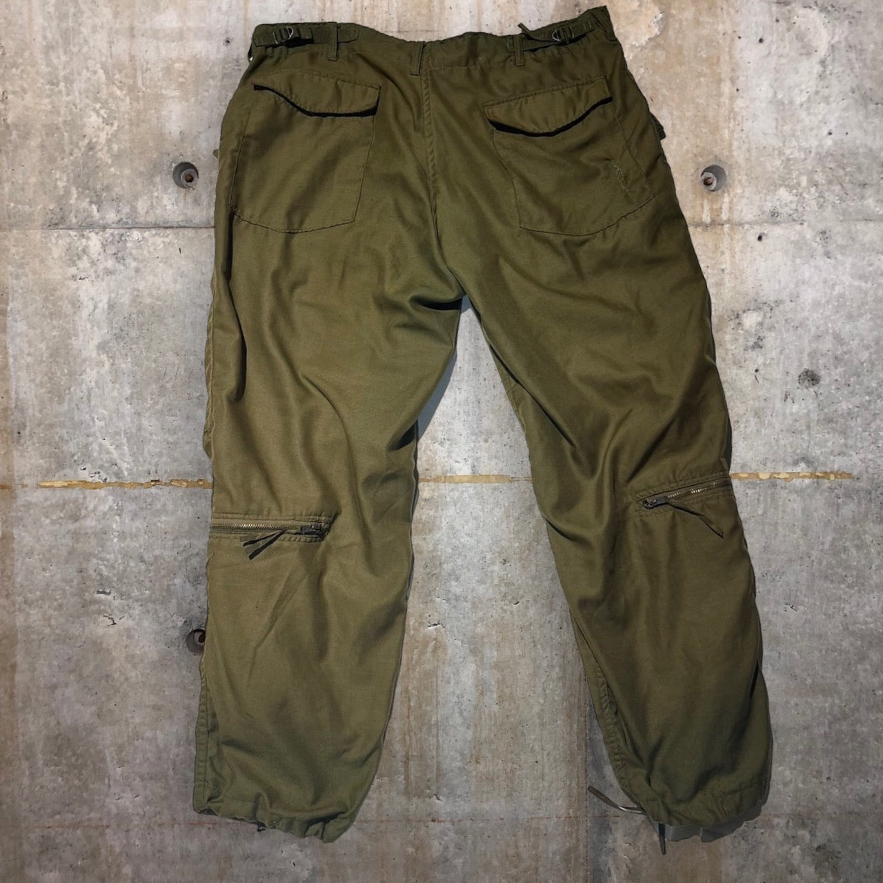 US AMRY(アメリカ軍) 70'sヘリクルーパンツ/ヴィンテージカーゴパンツ 表記無し(XLサイズ程度) カーキ 亜熱帯向け/耐燃性ナイロン