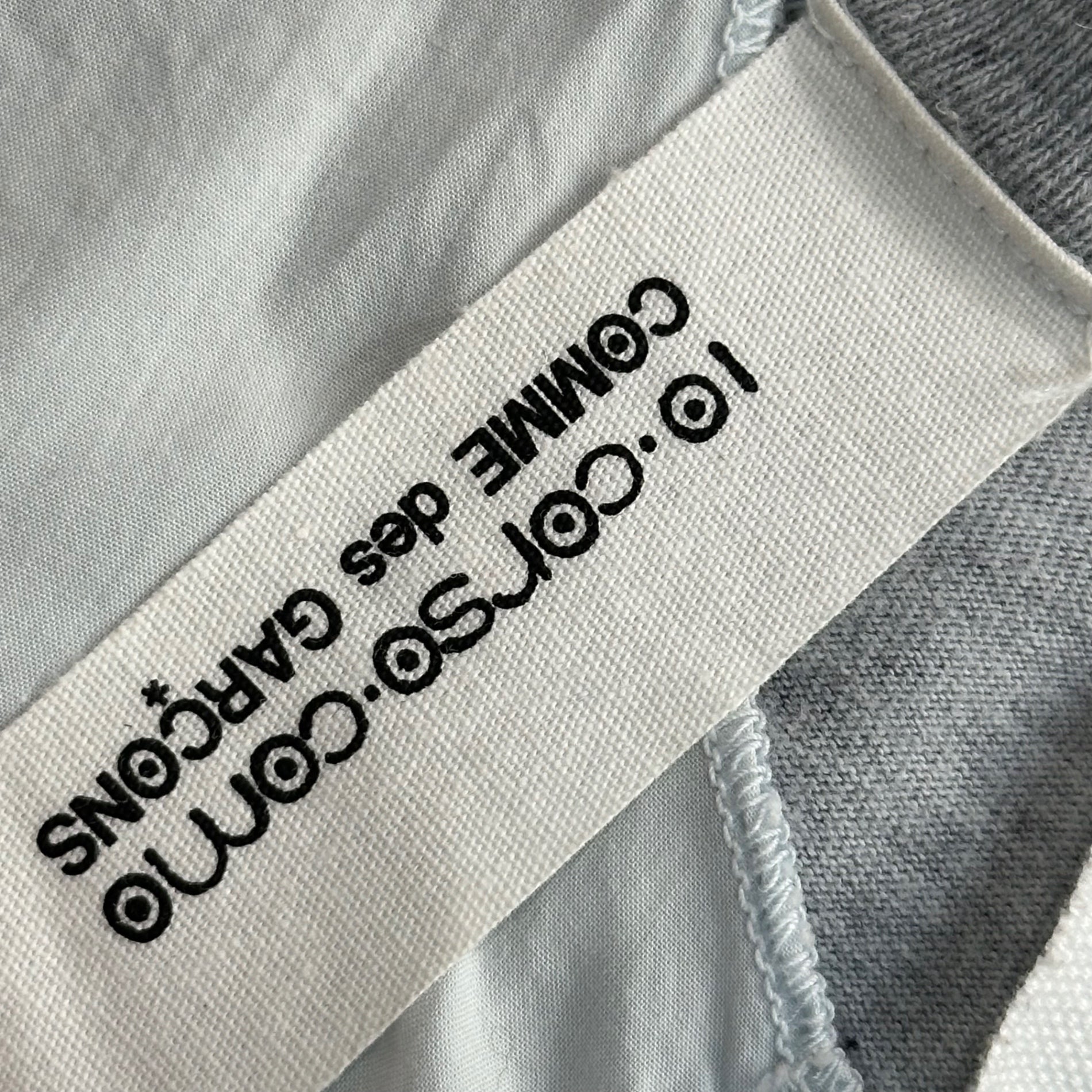 MM6 Maison Margiela × 10 corso como(エムエムシックス ×ディエチコルソコモ コムデギャルソン) Mixed-Fabric Collarless Shirt 異素材 切替 ノーカラー シャツ 32 C035 38 ライトブルー×グレー ここのえ期
