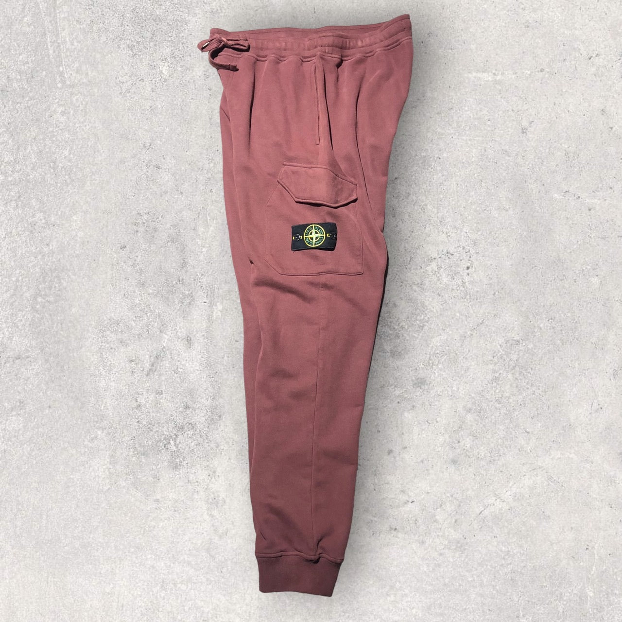 STONE ISLAND(ストーンアイランド) カーゴスウェットパンツ 711561120 L レッド