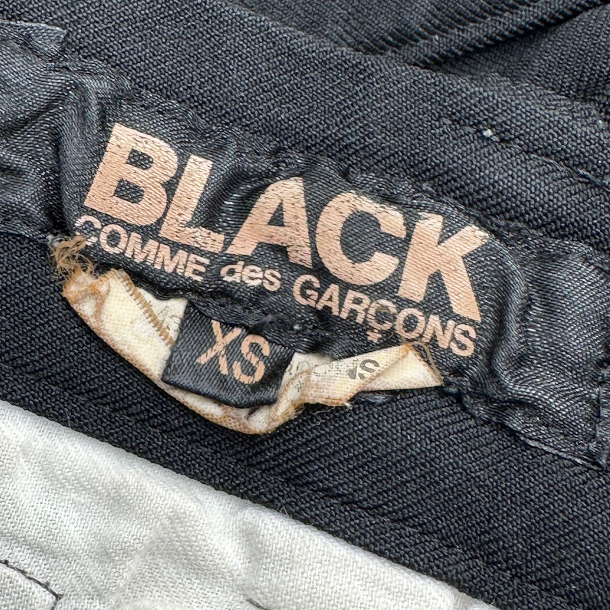 BLACK COMME des GARCONS(ブラックコムデギャルソン) 2009SS Garment-Dyed Polyester Penguin Sarouel Pants 製品 染め エステル ペンギン サルエル パンツ 1C-P003 XS ブラック AD2008 00s アーカイブ
