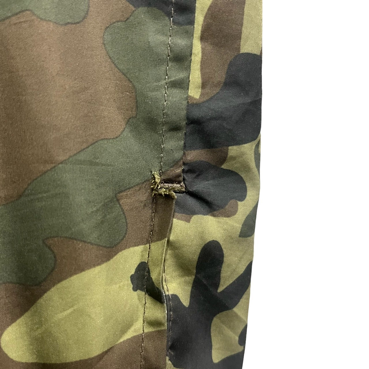 STUSSY(ステューシー) Stock logo camouflage coach jacket ストック ロゴ カモフラ コーチジャケット L カーキ