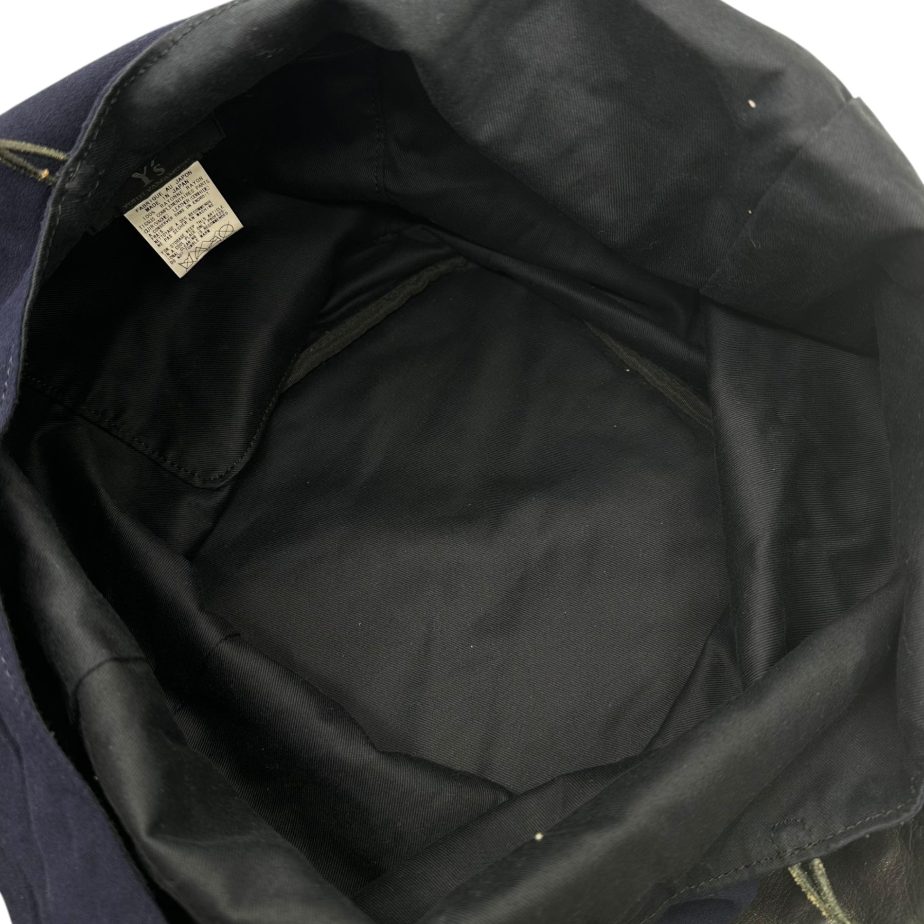 Y's(ワイズ) Leather Shoulder Bag レザー ショルダー ショルダー バッグ YY-I08-281 ネイビー×ブラック