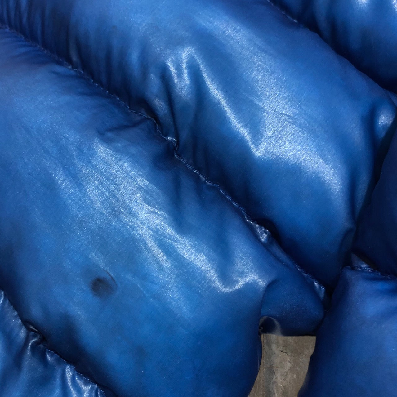 DOLCE&GABBANA(ドルチェ&ガッバーナドルガバ) スケルトンフーデットダウンジャケット G9T68G 46(Mサイズ程度) ブルー DOLCE&GABBANA SKI